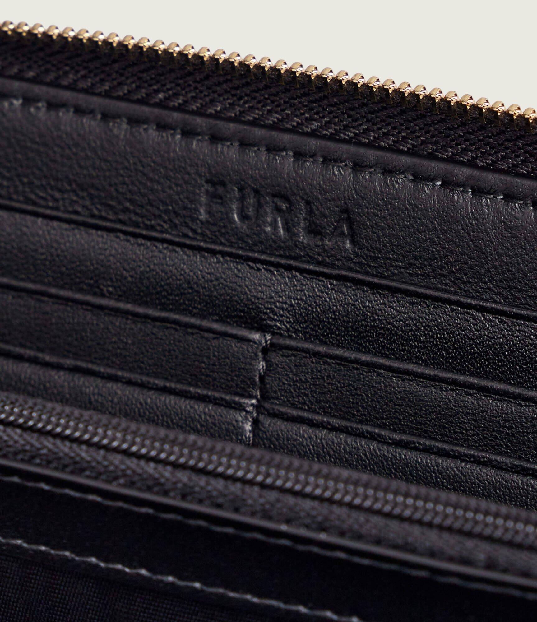 Furla De piele portofel Camelia