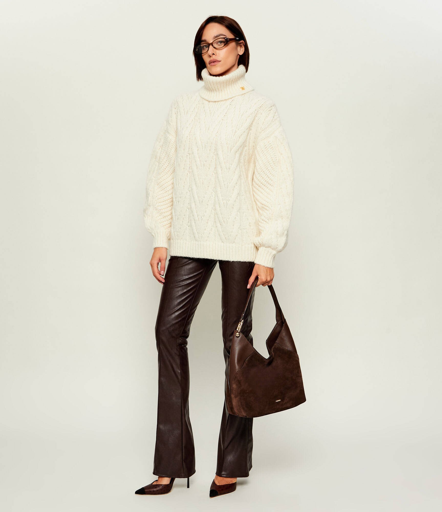 Furla Hobo Lara | piele întoarsă cu adaos de piele