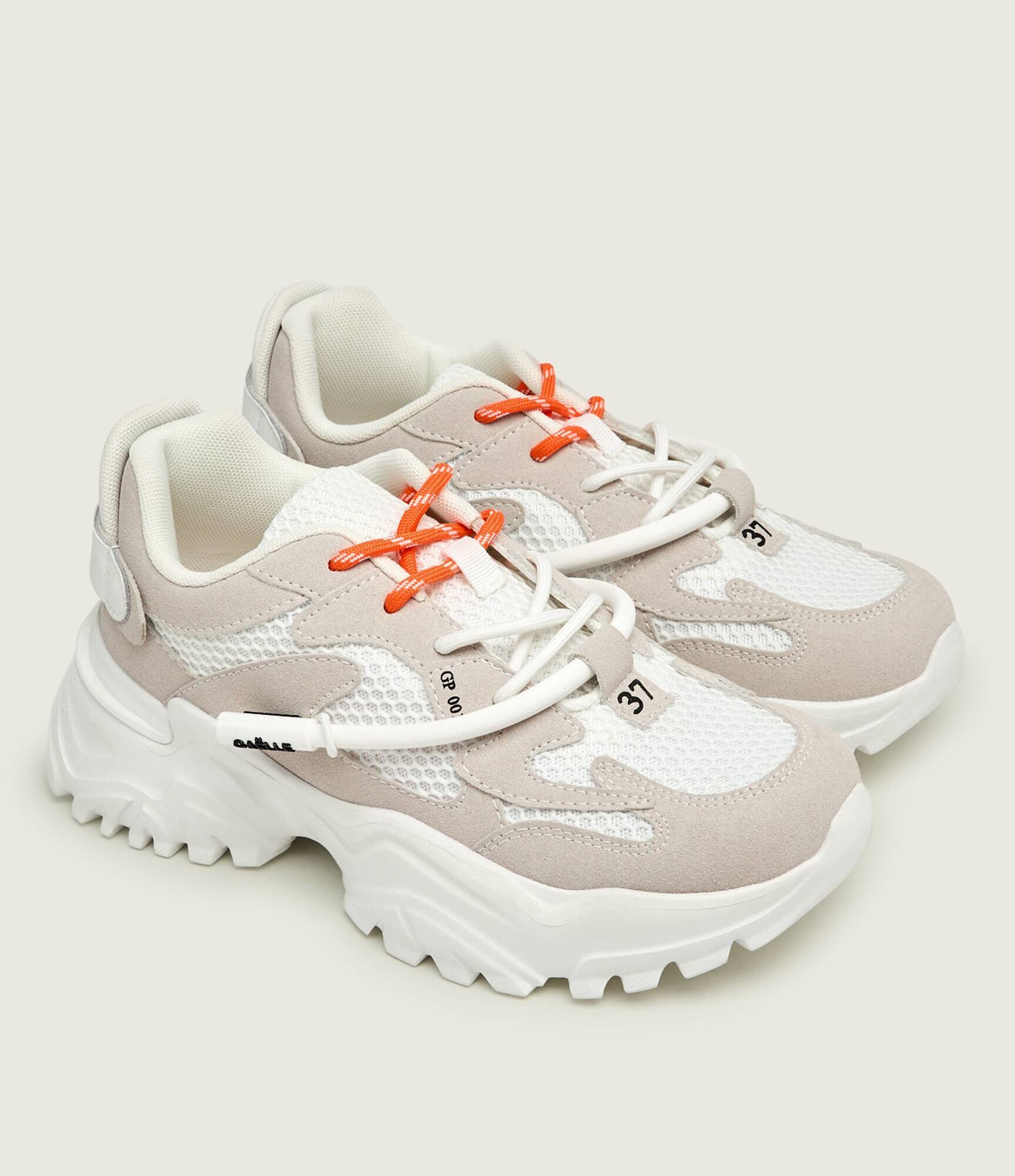 Gaëlle Paris Sneakers