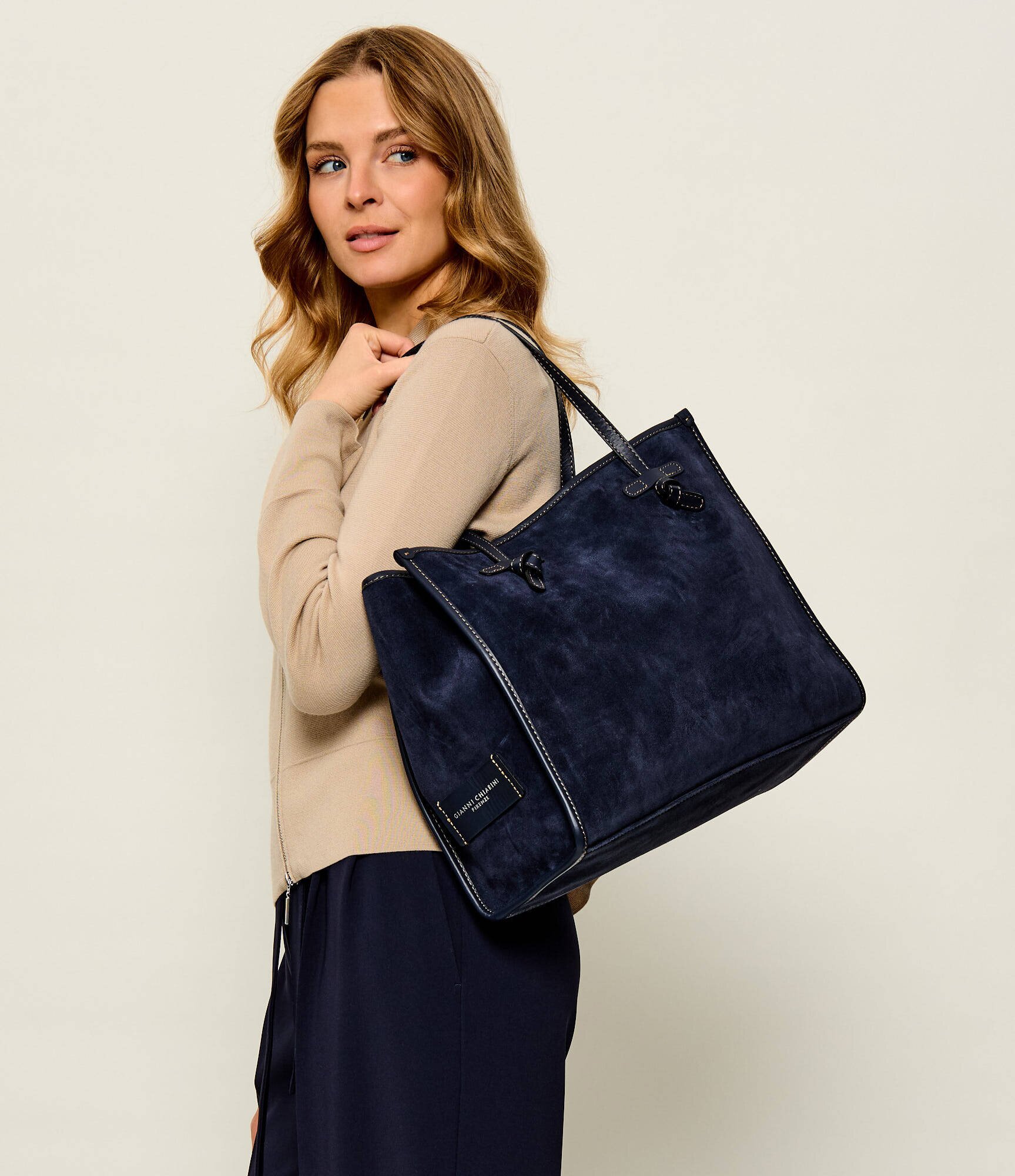 GIANNI CHIARINI Geantă shopper + borsetă Marcella | piele întoarsă