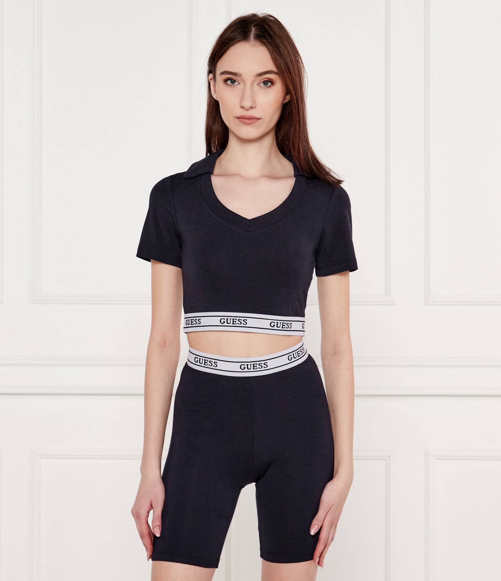 GUESS ACTIVE Bluză NEW ALINE | Cropped Fit