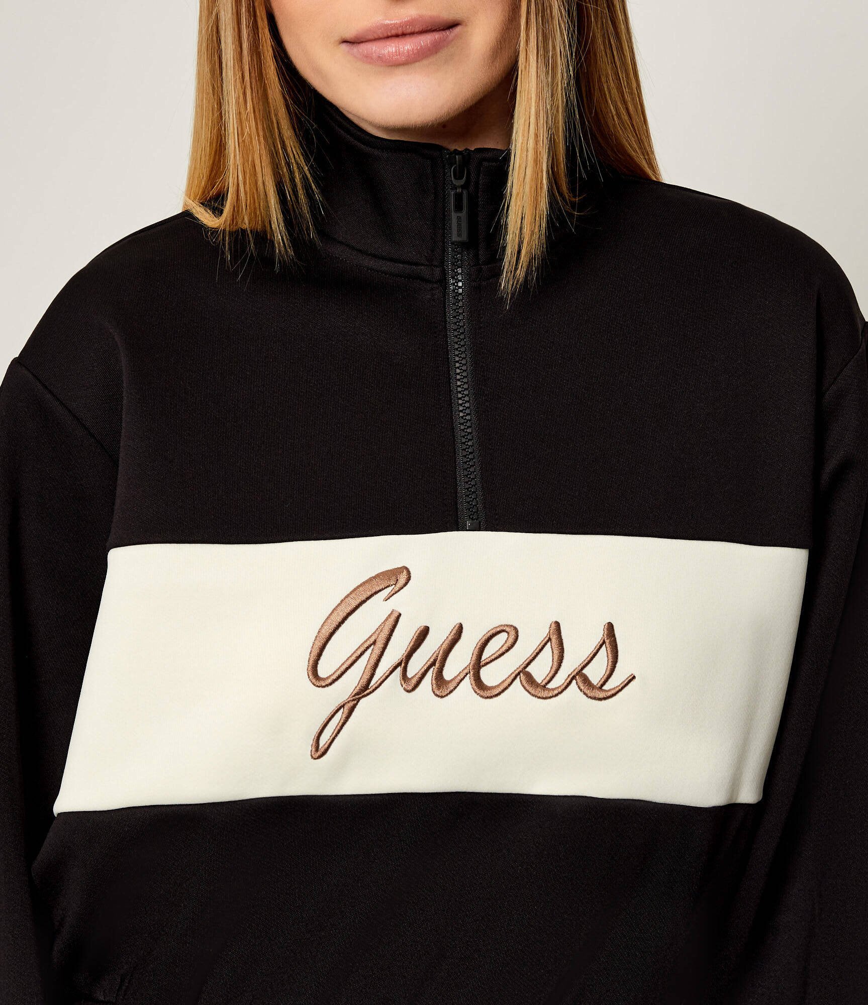 GUESS ACTIVE Hanorac Fabia | Cropped Fit