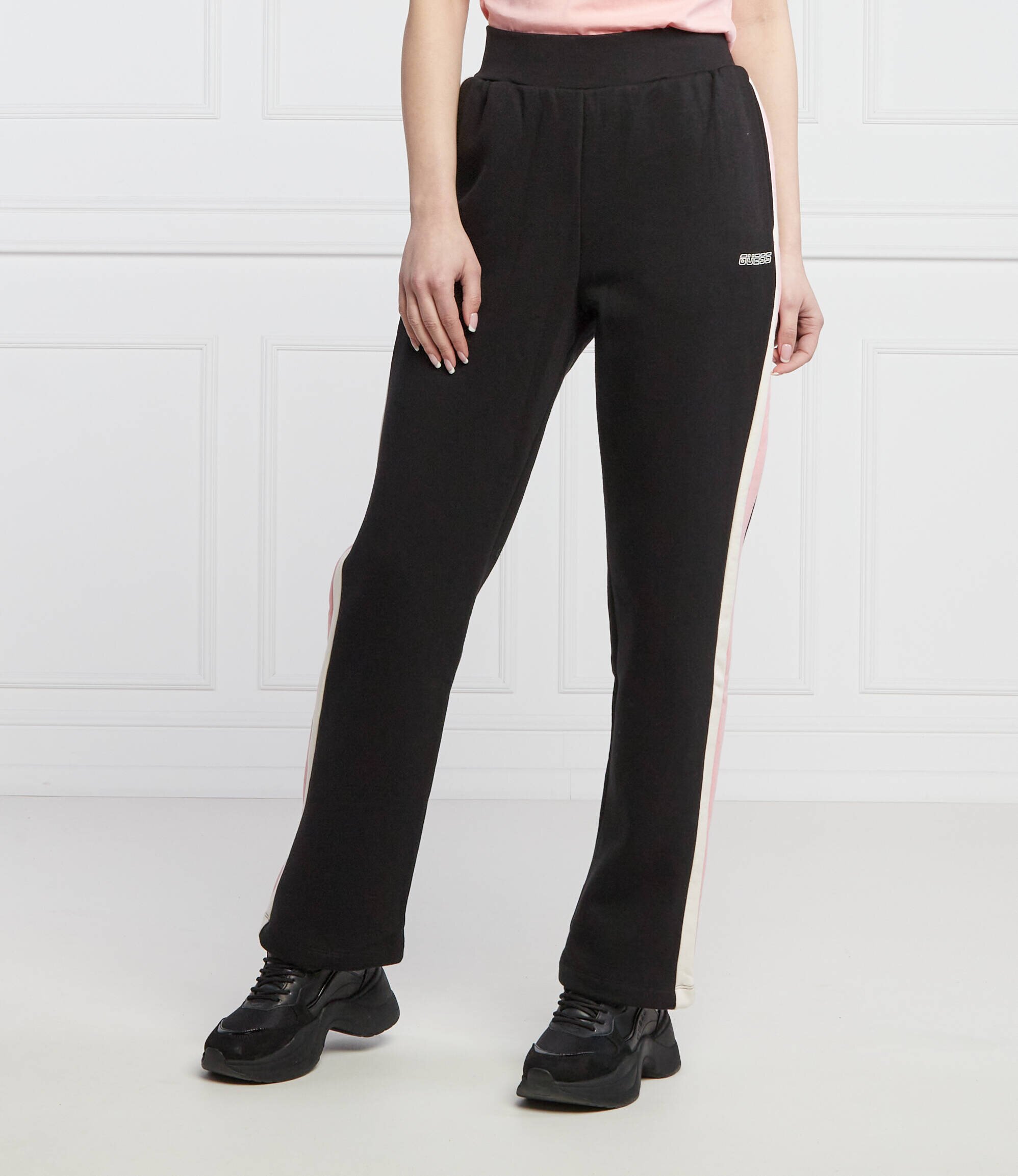 GUESS ACTIVE Pantaloni de trening BRANDIE | Relaxed fit