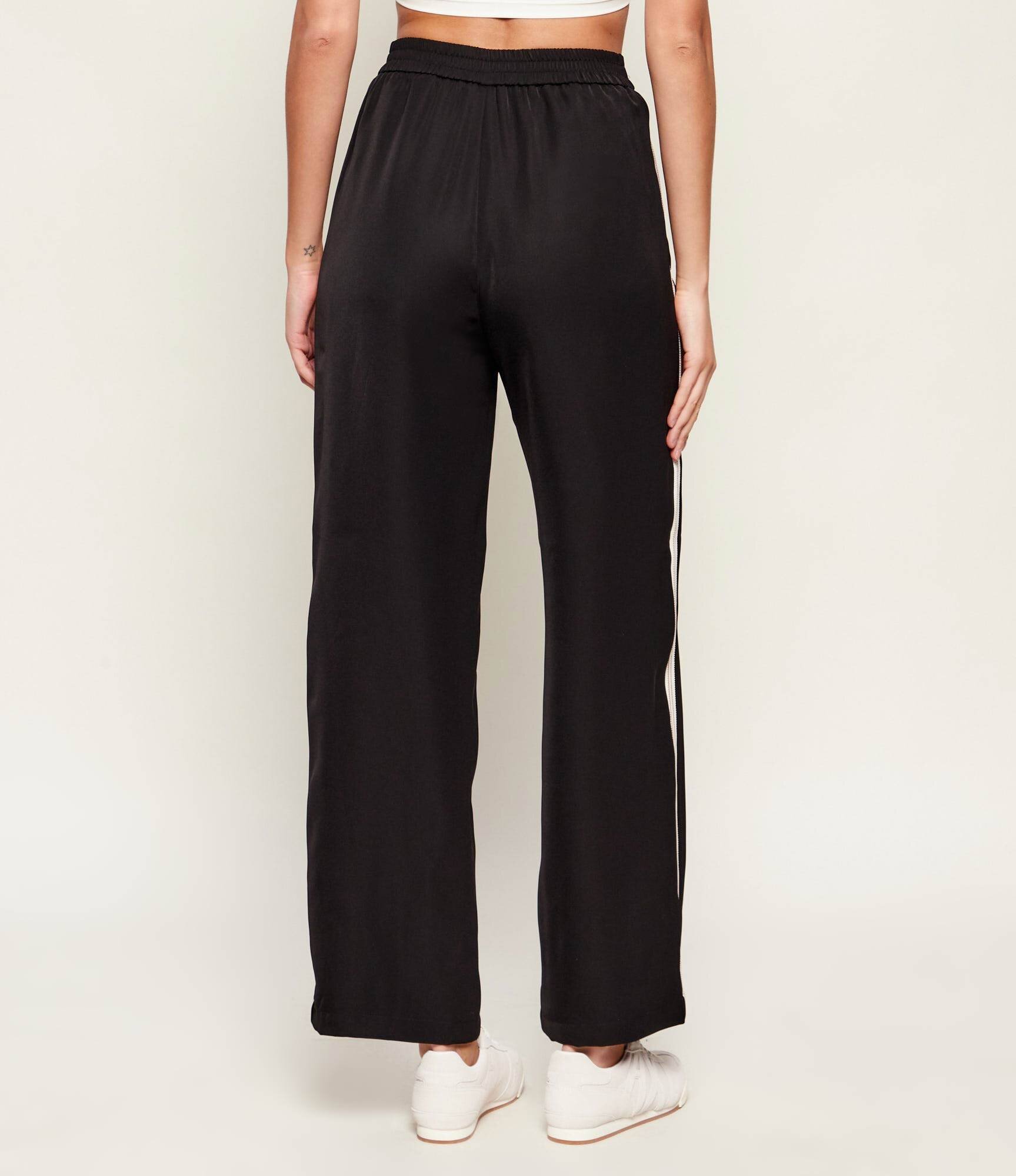 GUESS ACTIVE Pantaloni de trening CIRCE | Straight fit