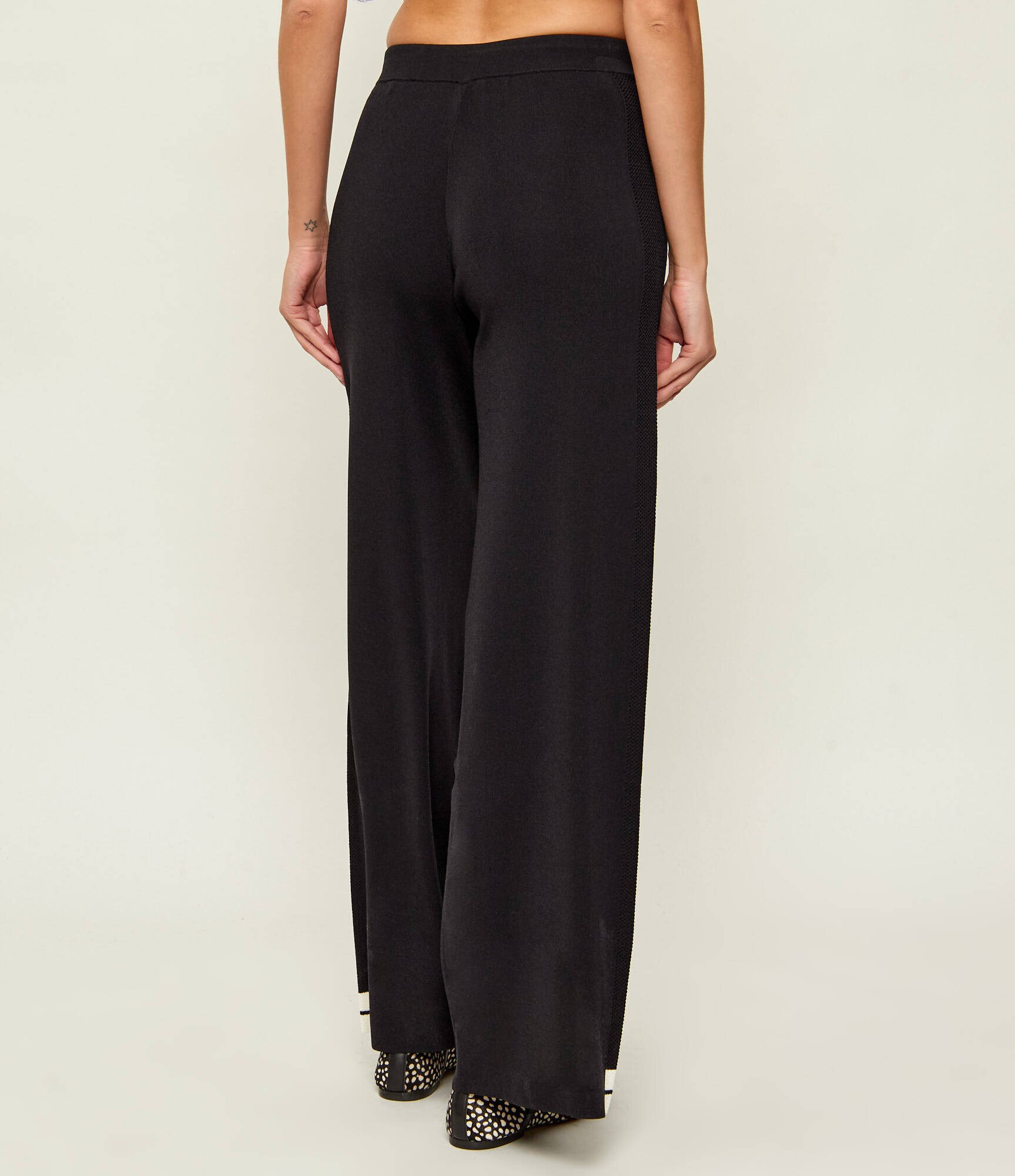 GUESS ACTIVE Pantaloni de trening GABRY | Relaxed fit
