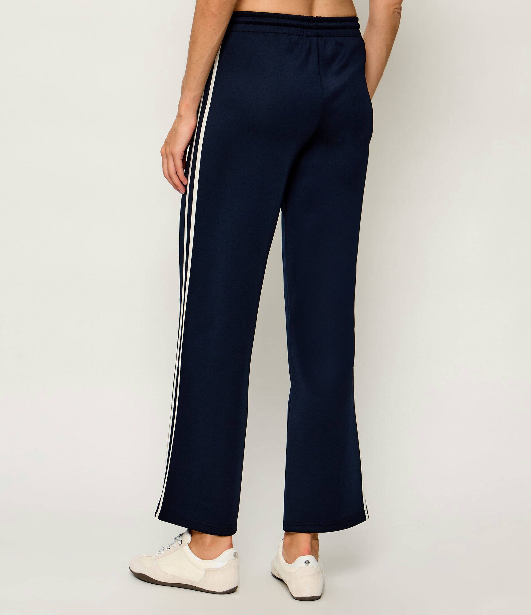 GUESS ACTIVE Pantaloni de trening Hoshi | Straight fit