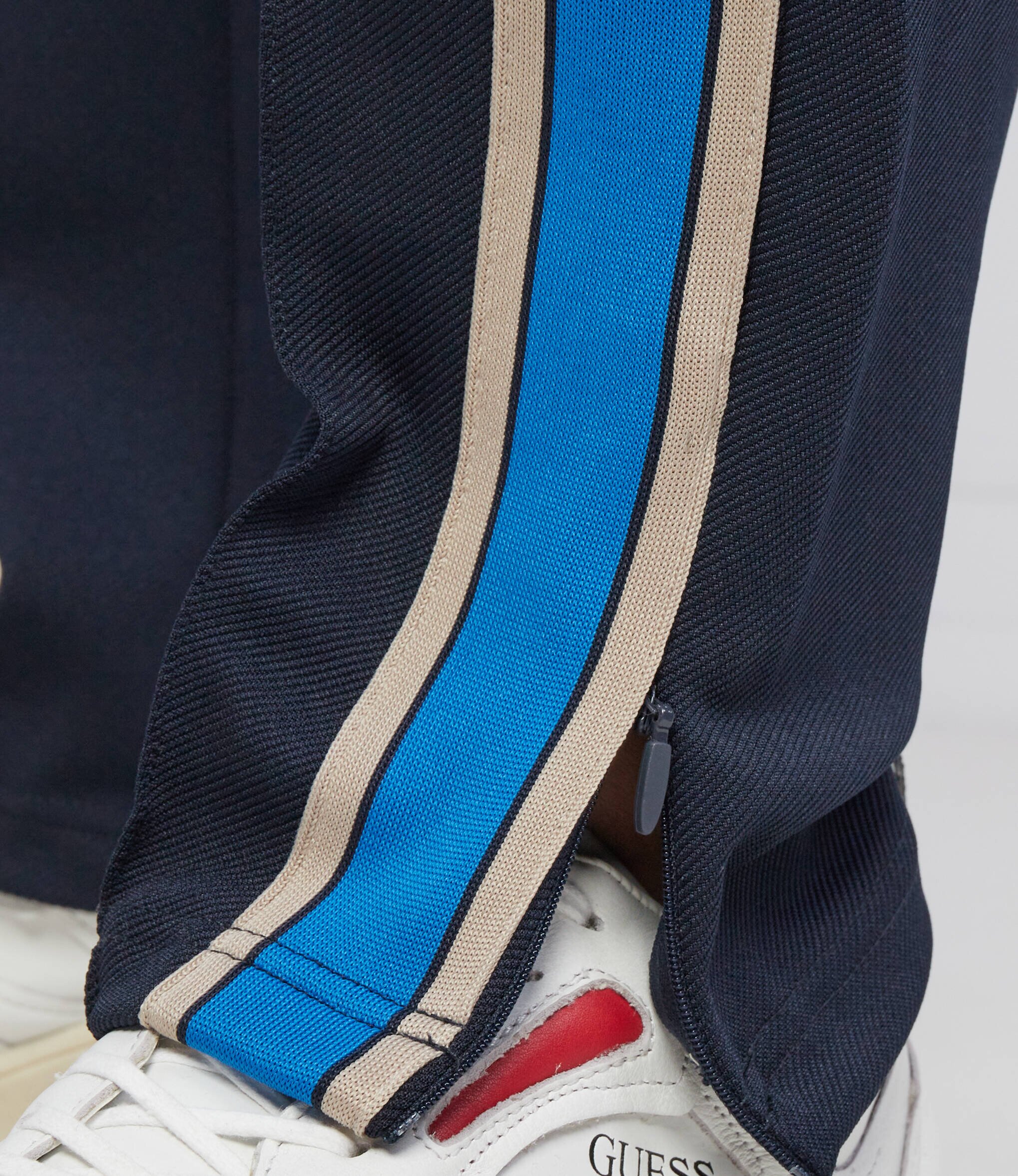 GUESS ACTIVE Pantaloni de trening MATTHEW | Regular Fit