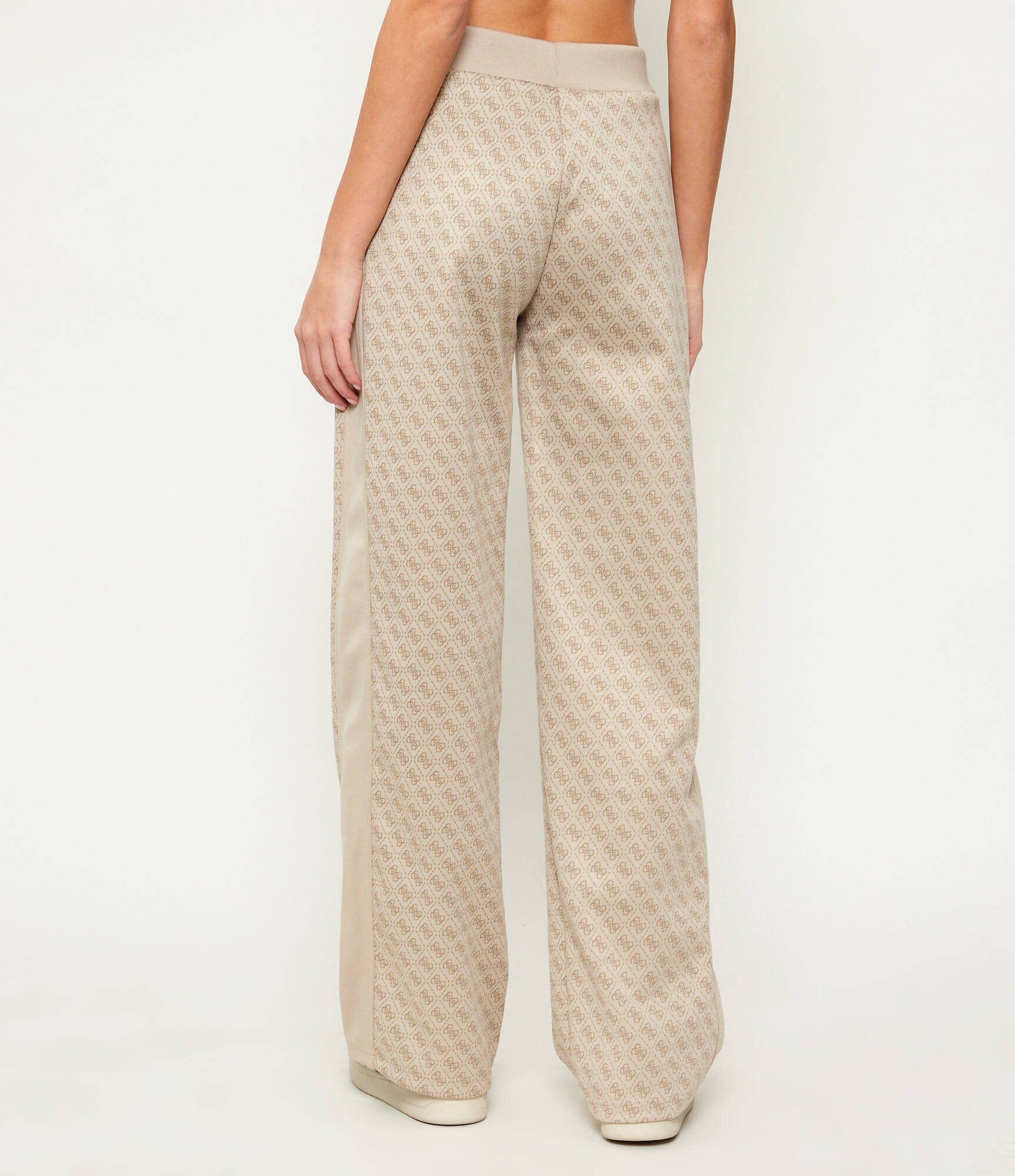 GUESS ACTIVE Pantaloni de trening MAYA | Relaxed fit