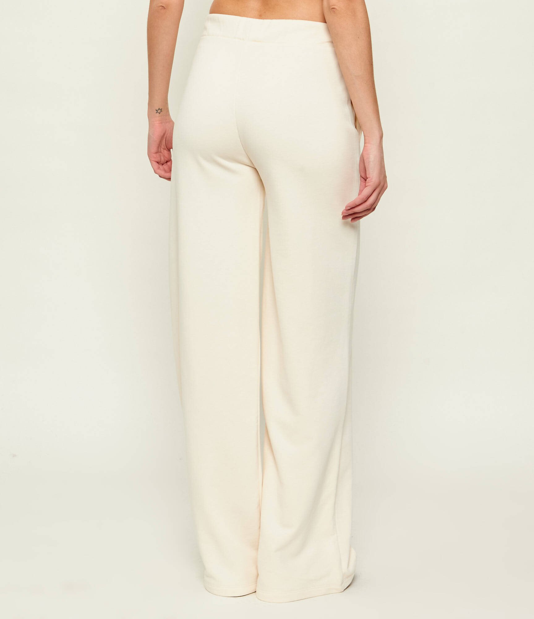 GUESS ACTIVE Pantaloni de trening YAYOI | Relaxed fit