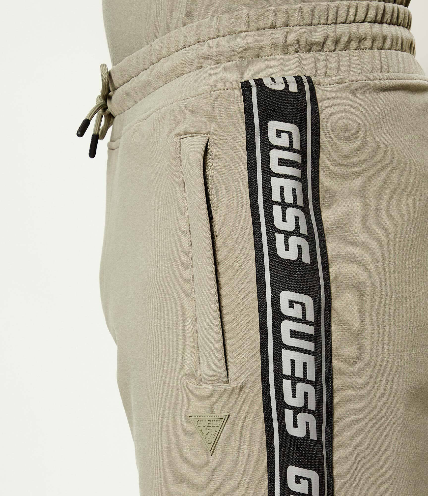 GUESS ACTIVE Pantaloni scurți ARLO | regular fit