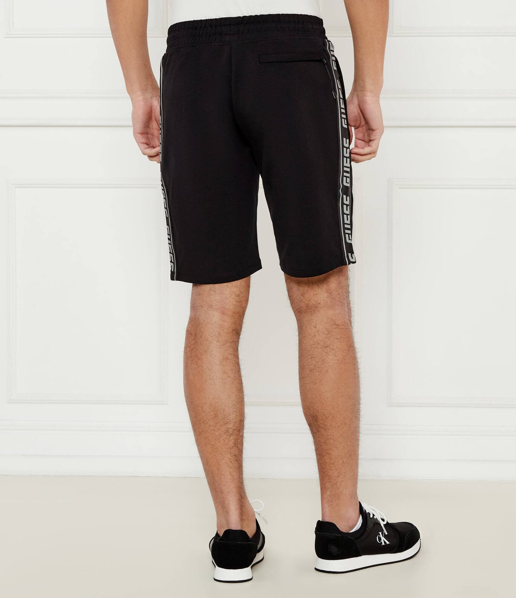 GUESS ACTIVE Pantaloni scurți Arlo | regular fit