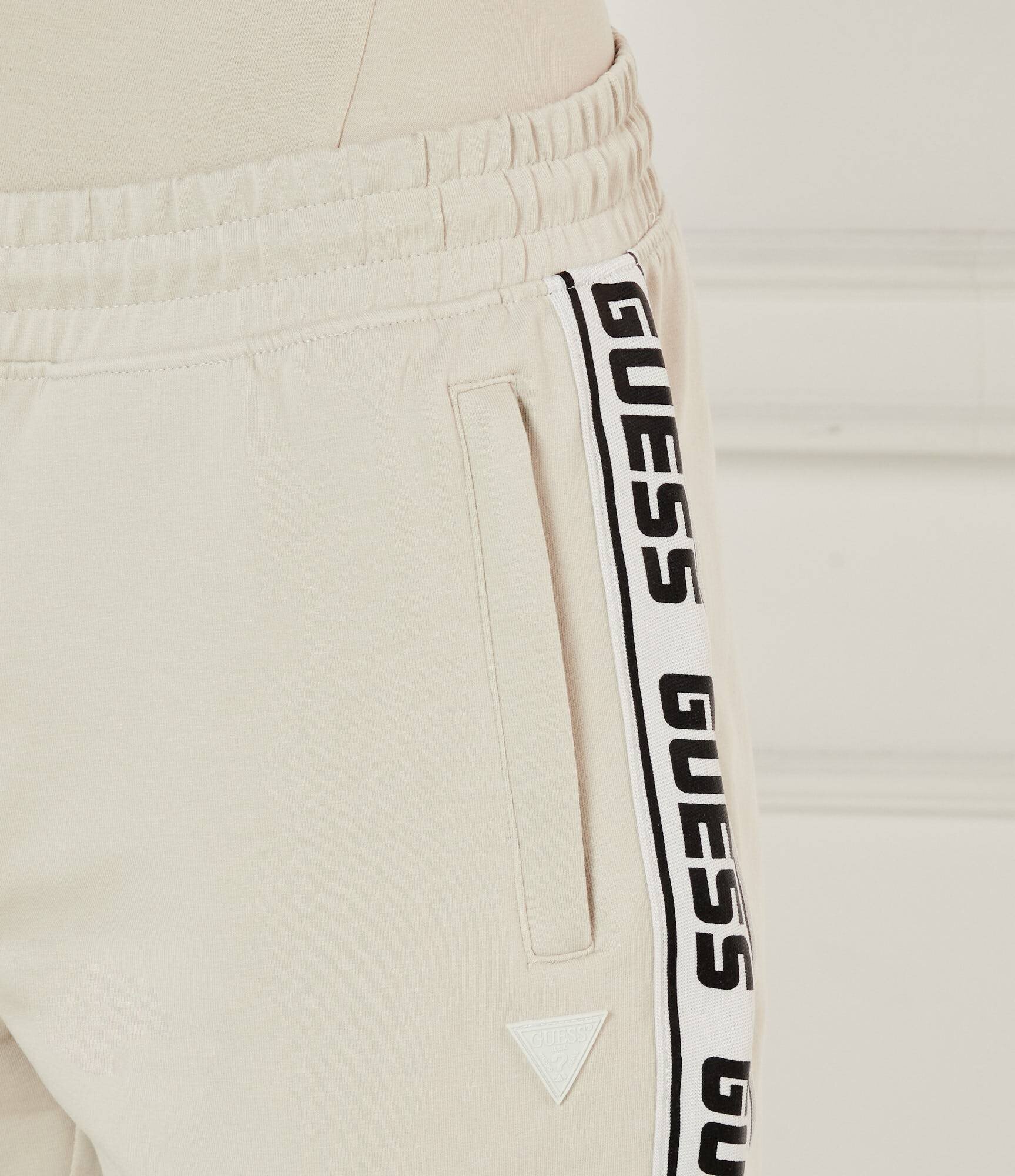 GUESS ACTIVE Pantaloni scurți Arlo | regular fit