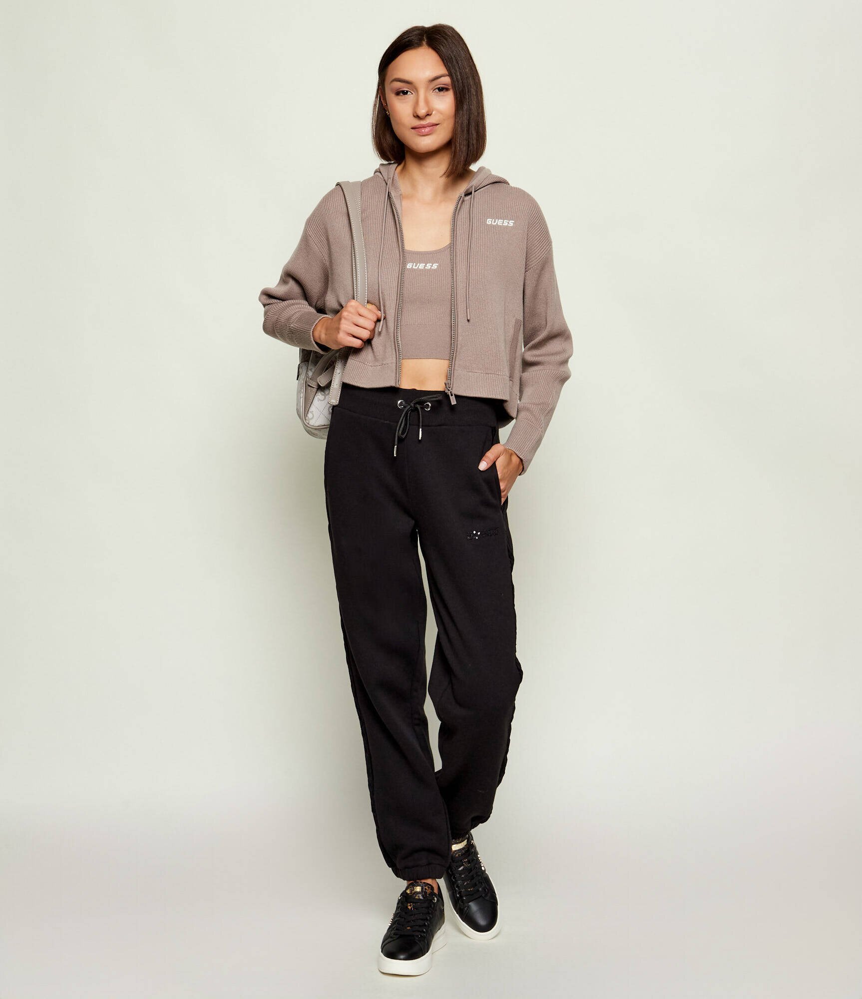 GUESS ACTIVE Pulover FLAMINIA | Cropped Fit cu adaos de lână