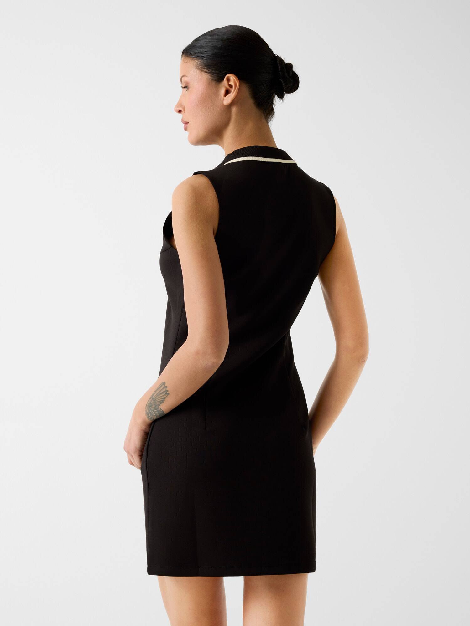 GUESS ACTIVE Rochie Jasmine