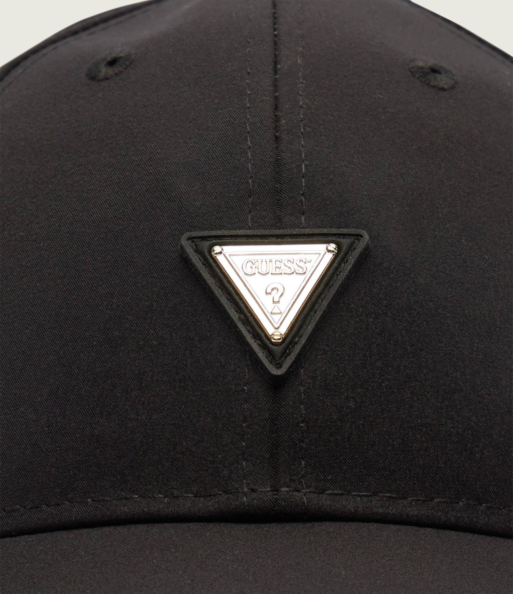 GUESS ACTIVE Șapcă baseball NOMIE