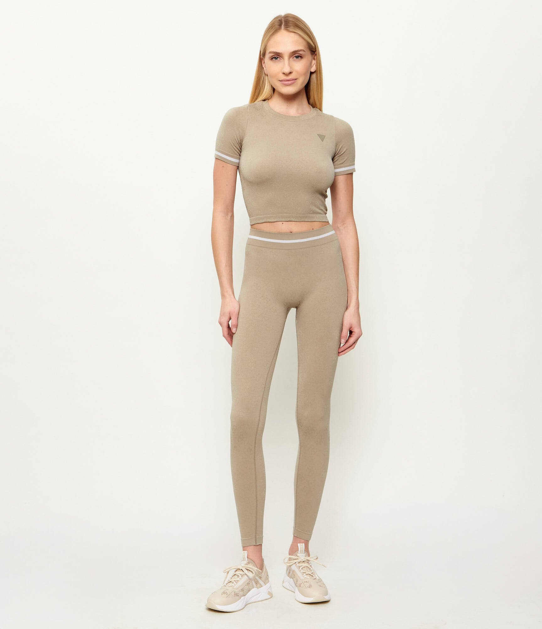 GUESS ACTIVE Tricou | Cropped Fit