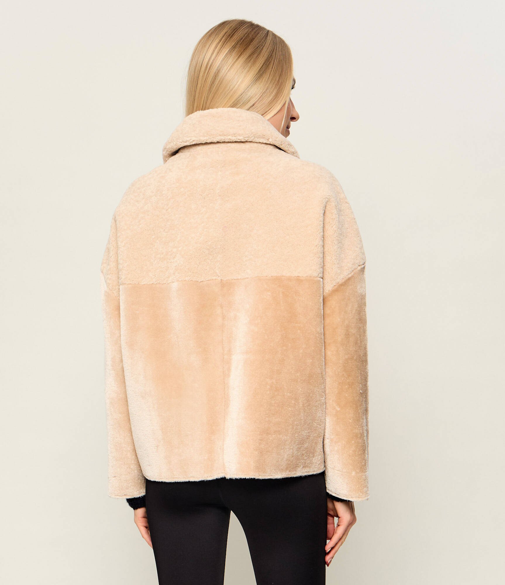 Guess Blăniță Lia | shearling