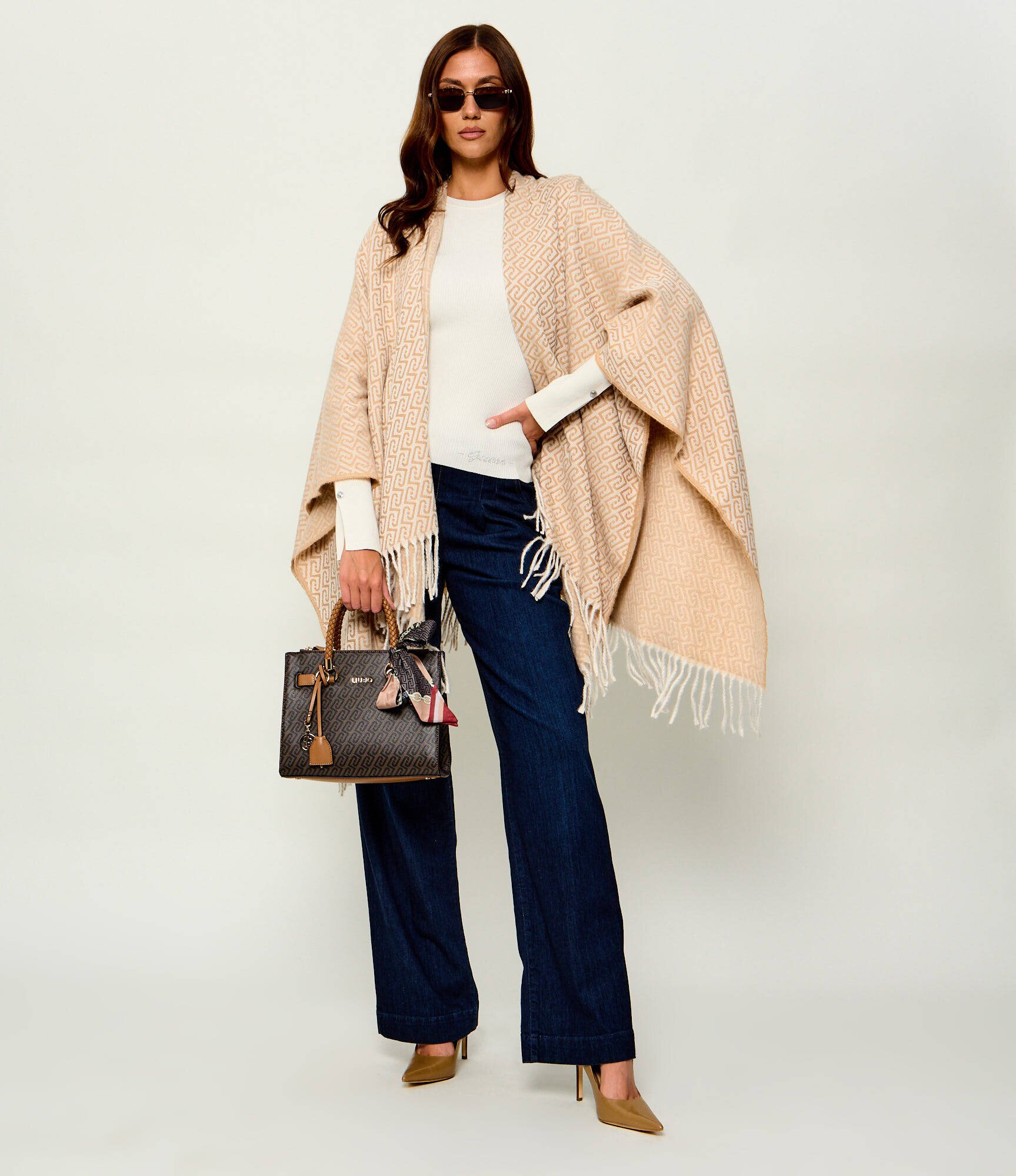 Guess Blugi Perfect | Relaxed fit cu adaos de mătase