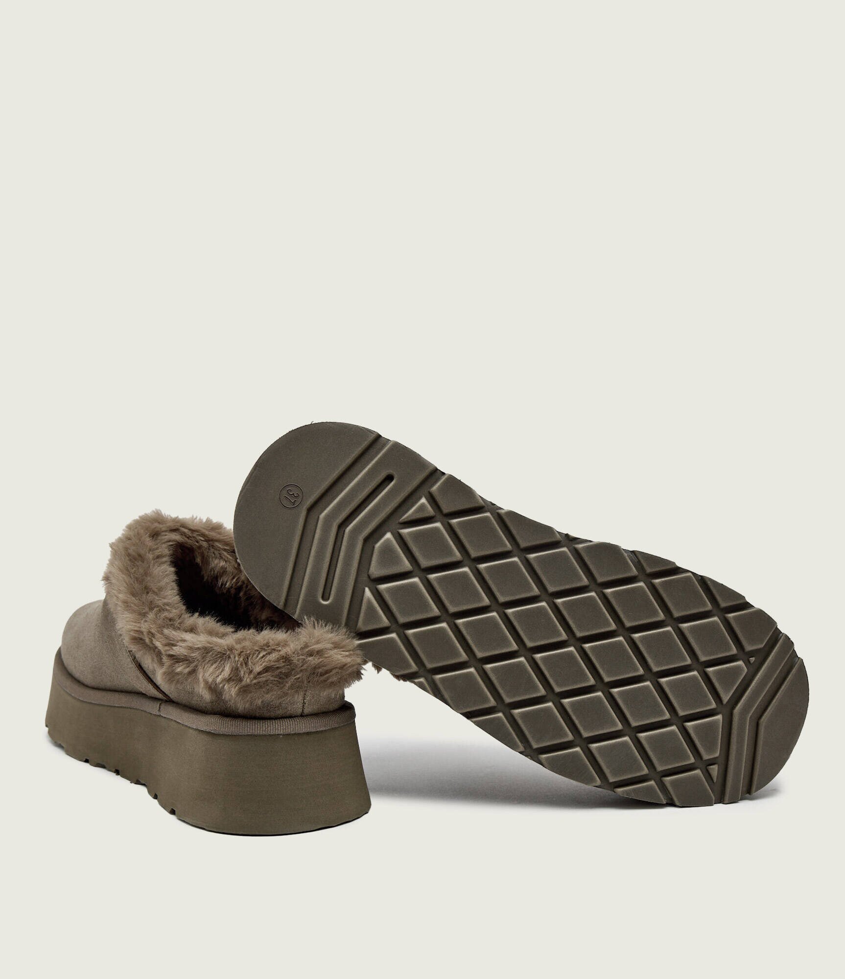Guess Căptușite mules (încălțăminte) Dolmana2 | shearling