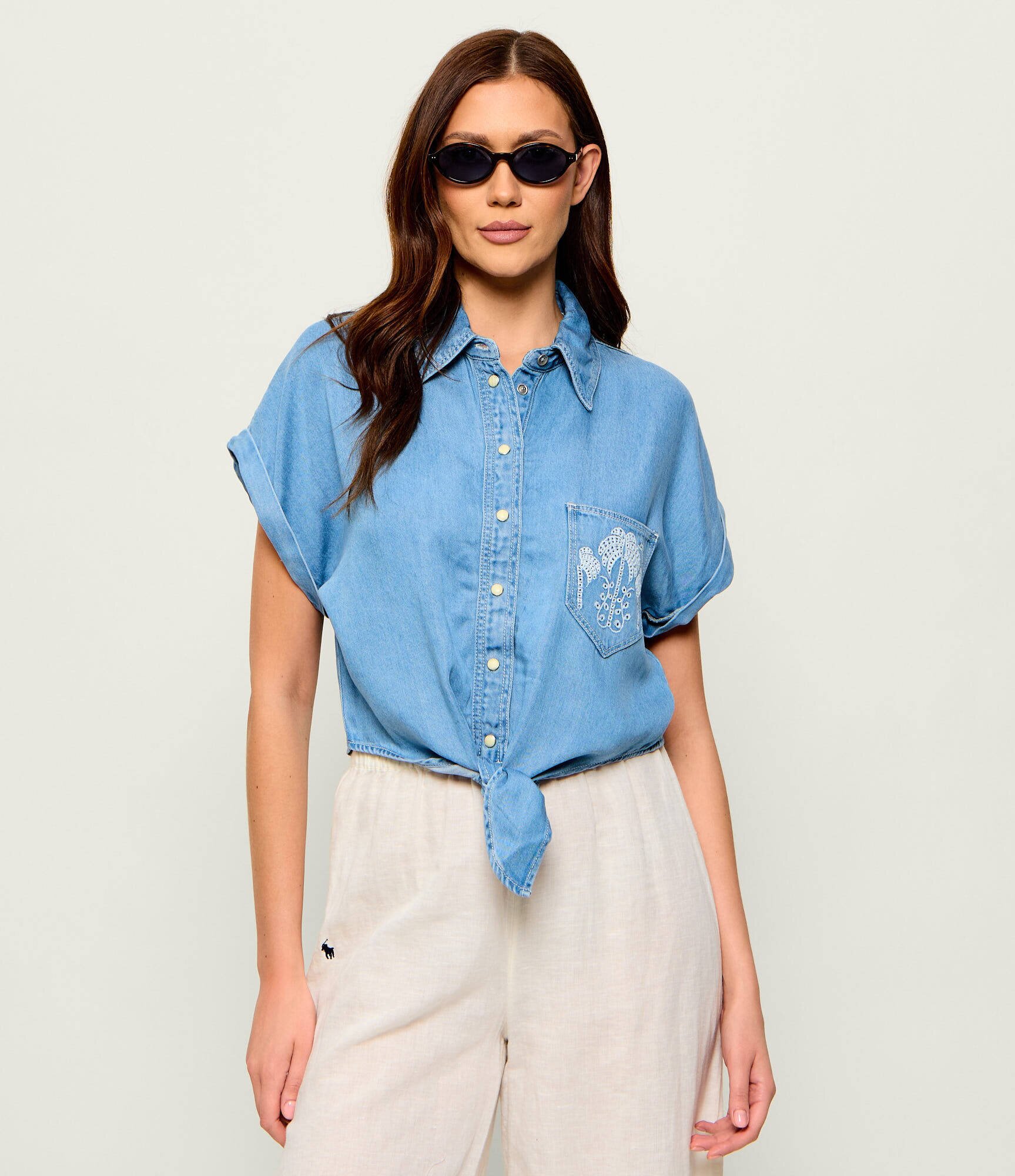 Guess De blugi cămașă Ambra | Cropped Fit