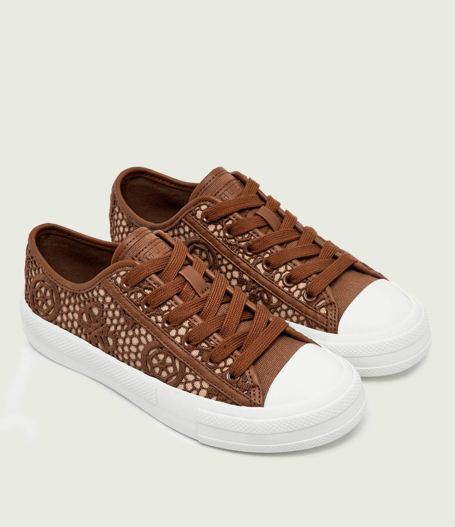 Guess De dantelă teniși CAREY2