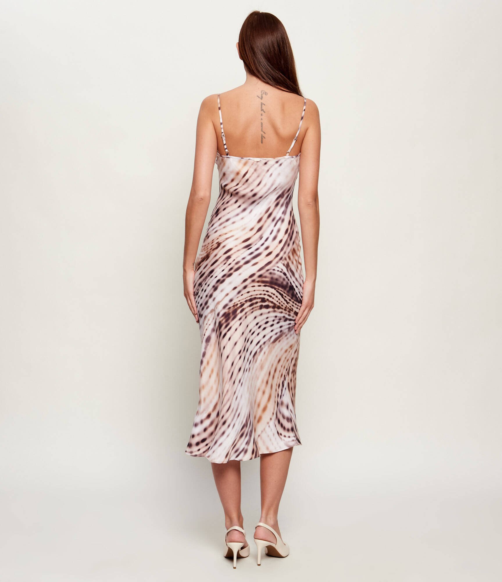 Guess De satin rochie AKILINA