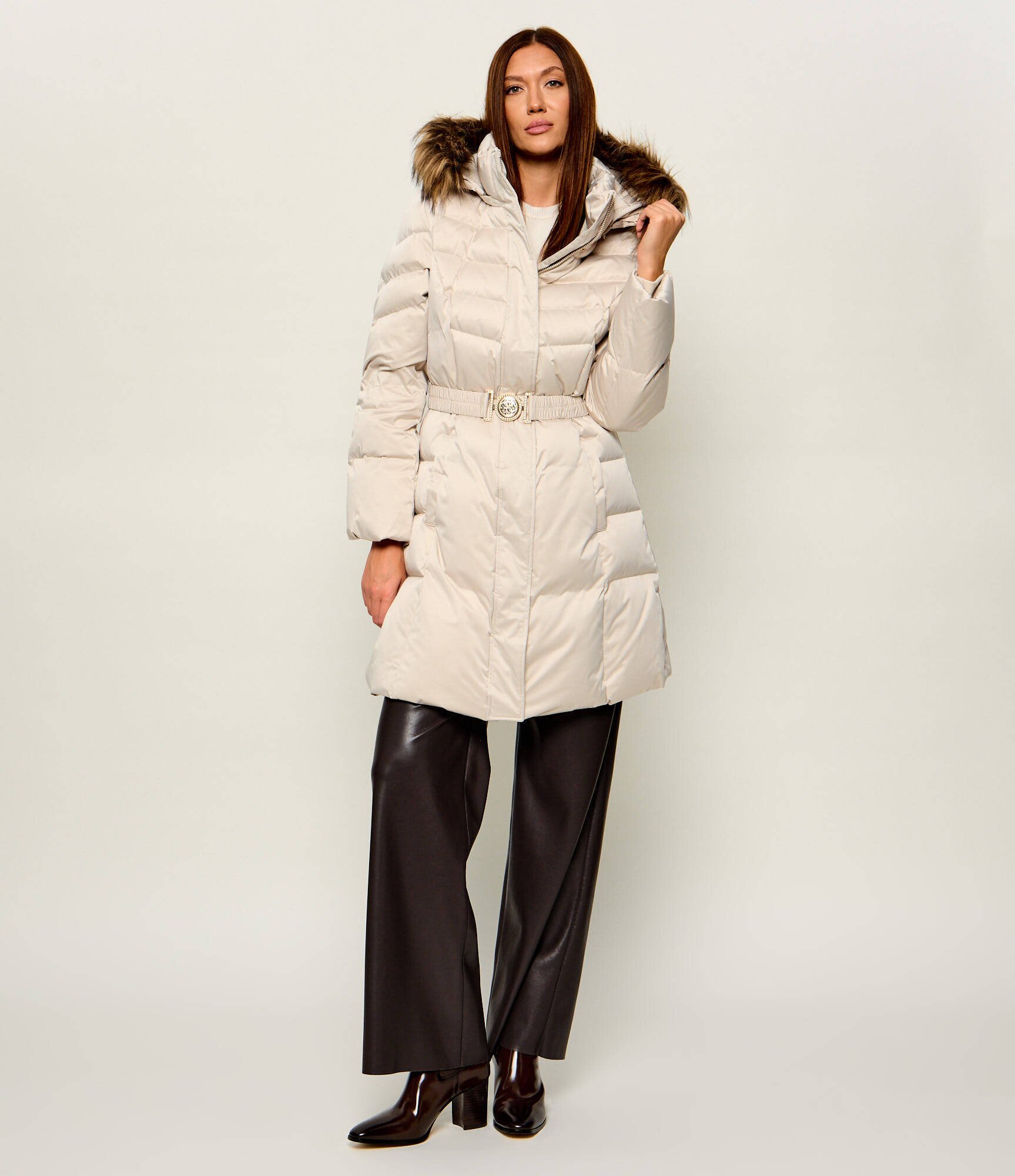 Guess Geacă de puf MARINA | regular fit