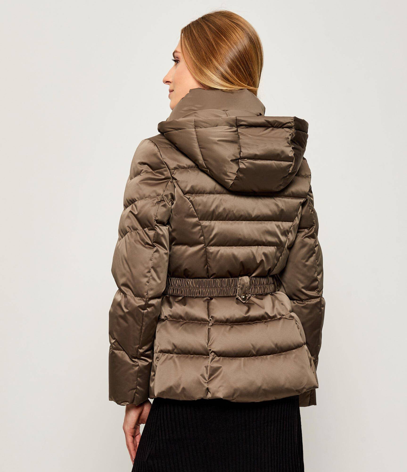 Guess Geacă de puf Marina | regular fit