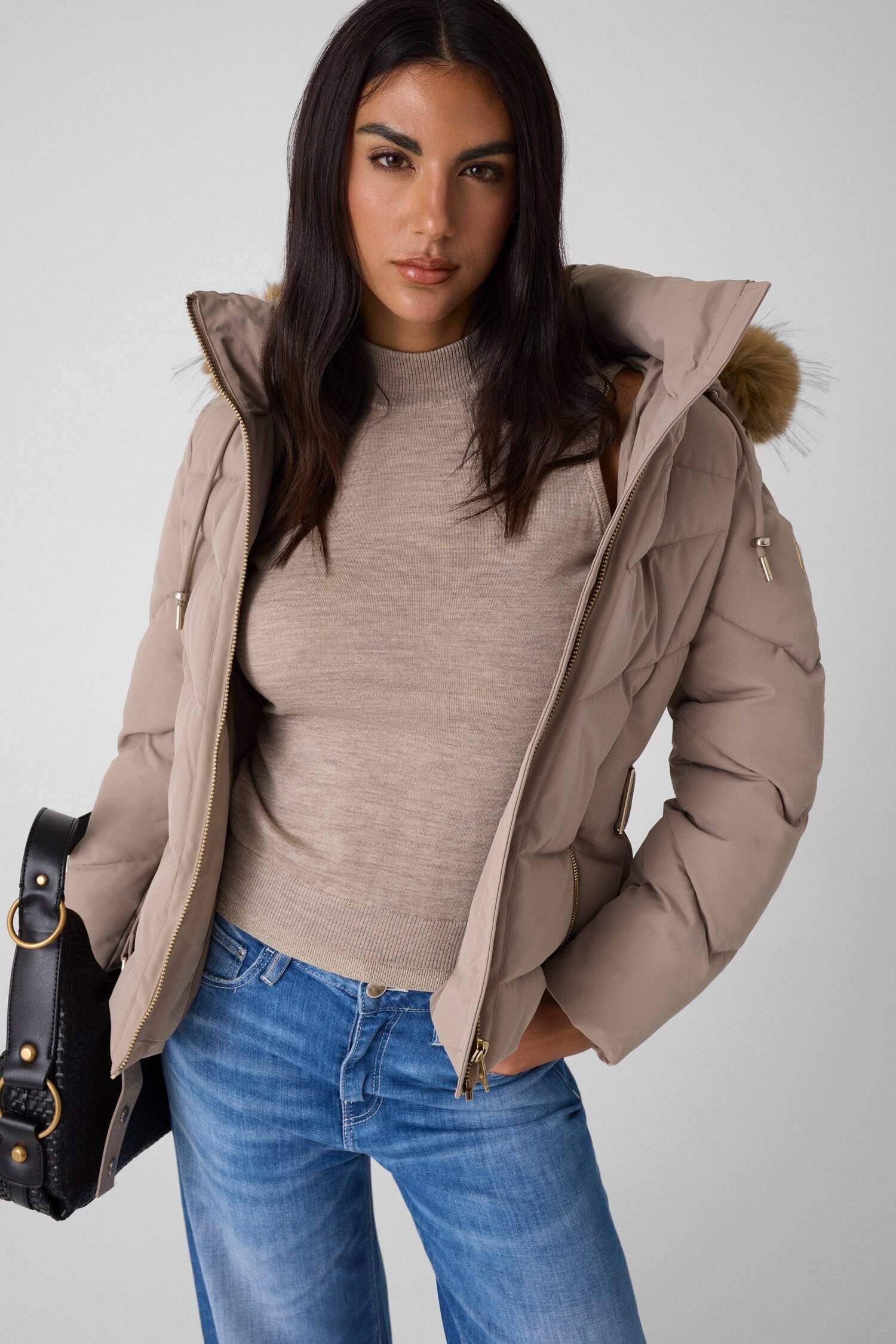 Guess Geacă New Fatema | regular fit