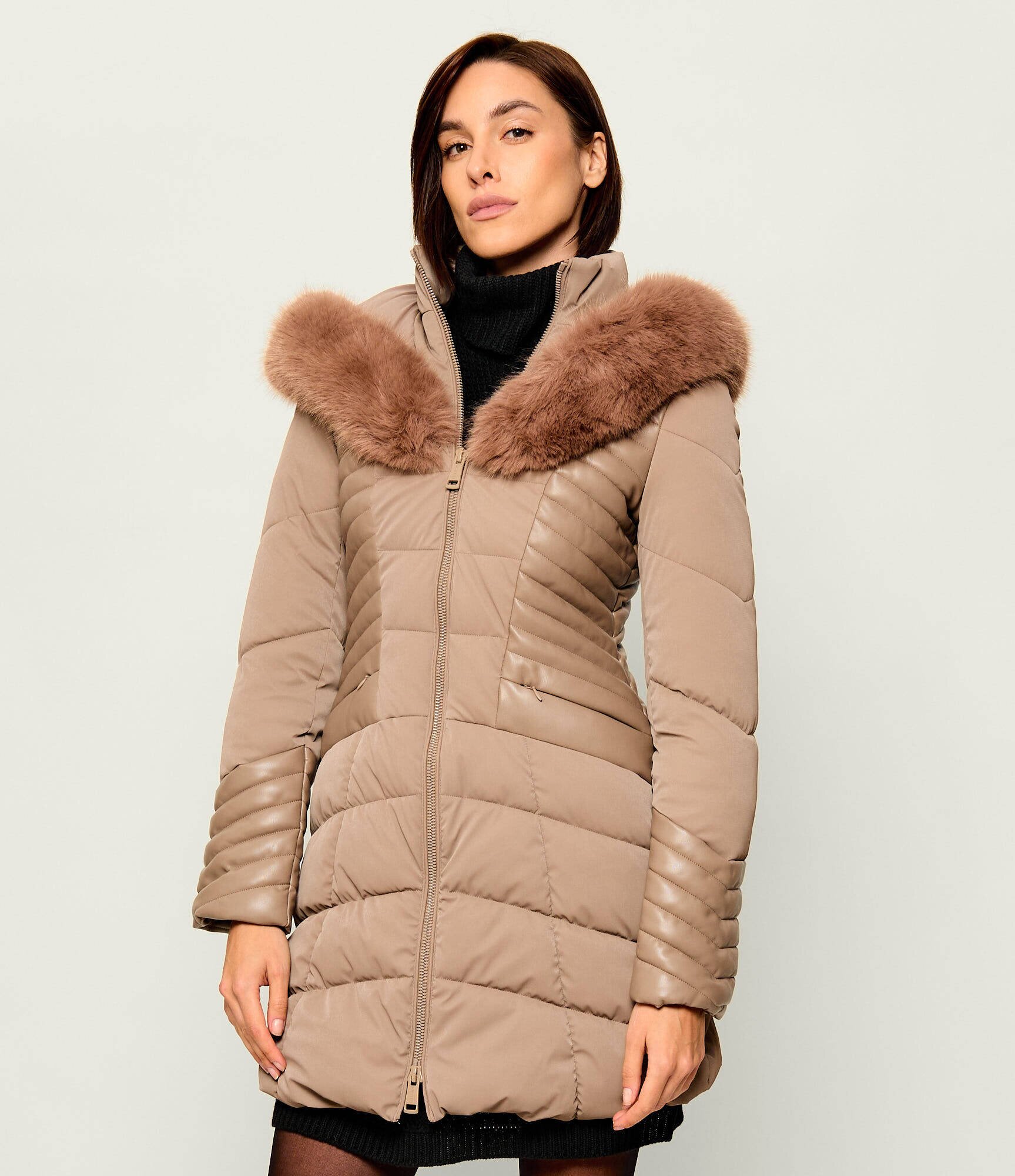 Guess Geacă New Oxana | Slim Fit