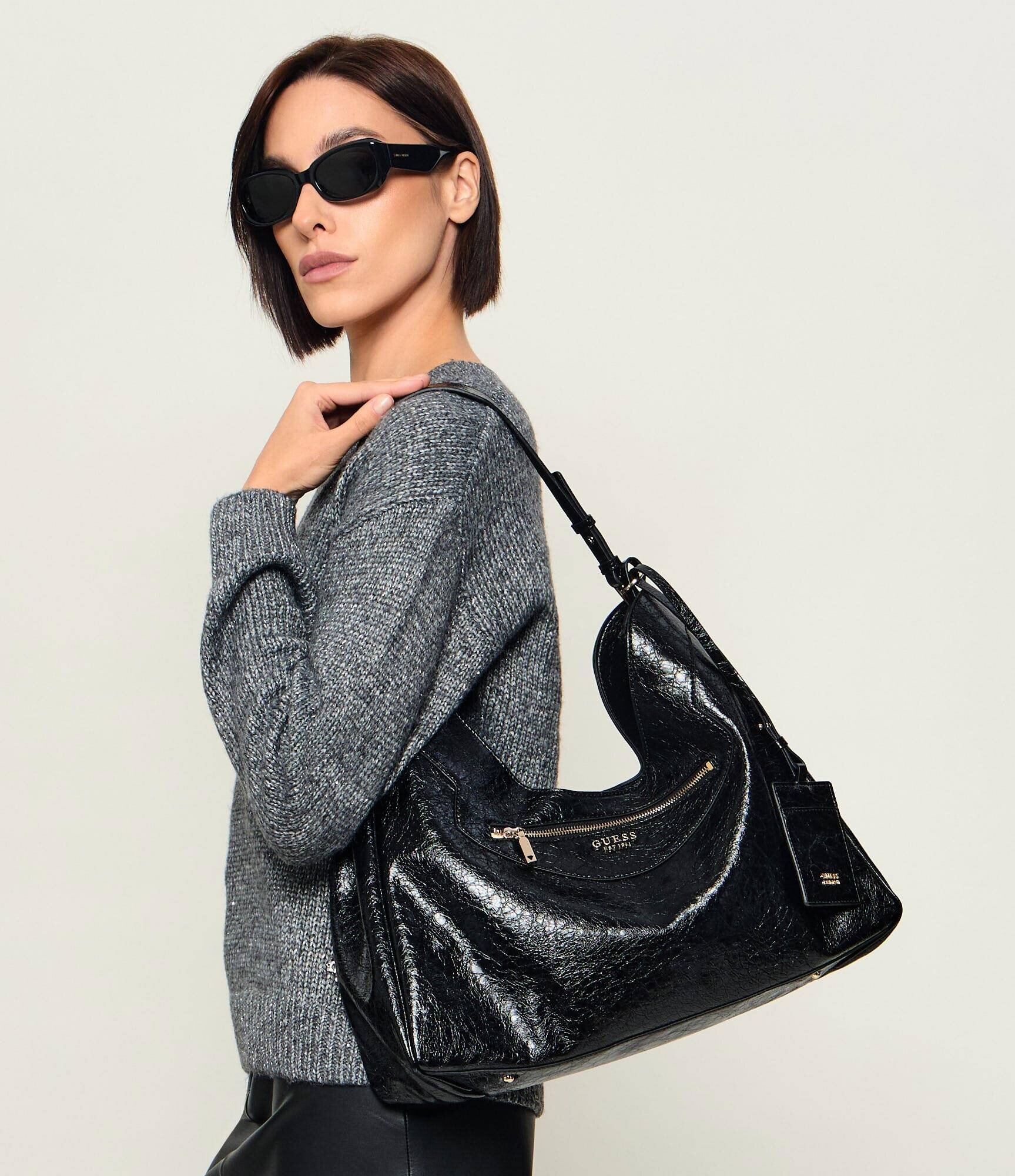 Guess Geantă shopper Antonia