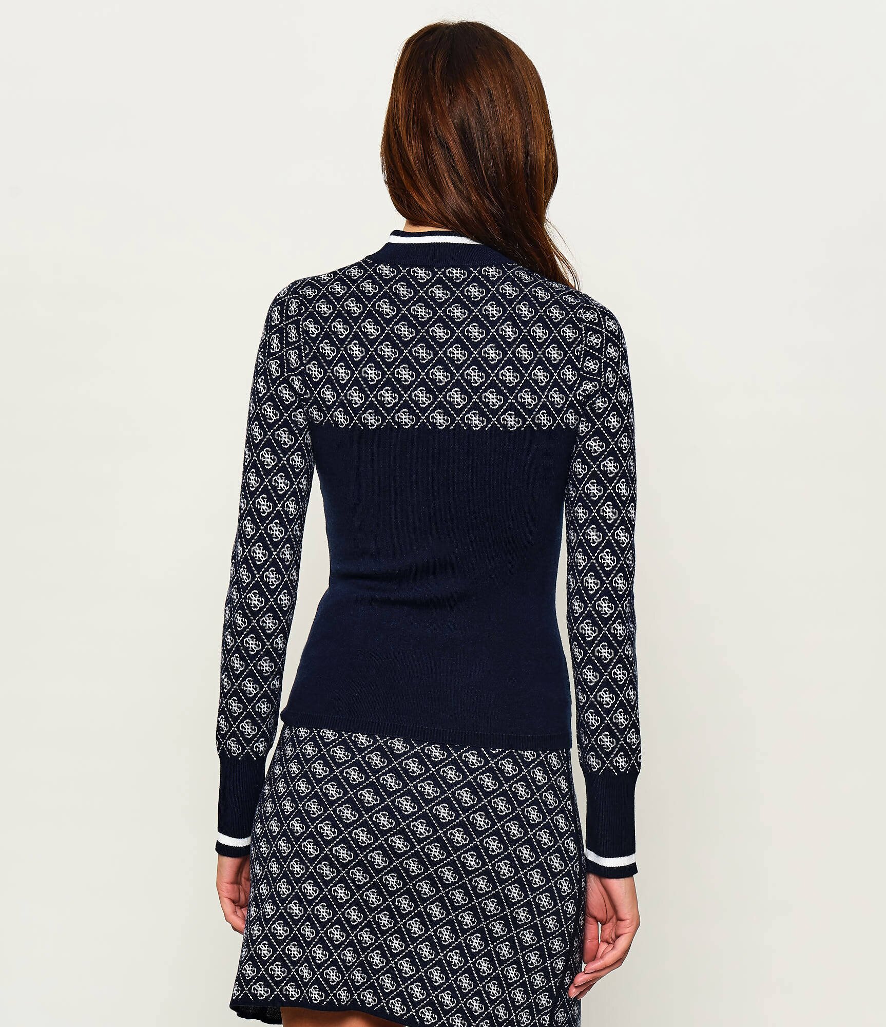 Guess Guler înalt AUBREY | Slim Fit cu adaos de lână