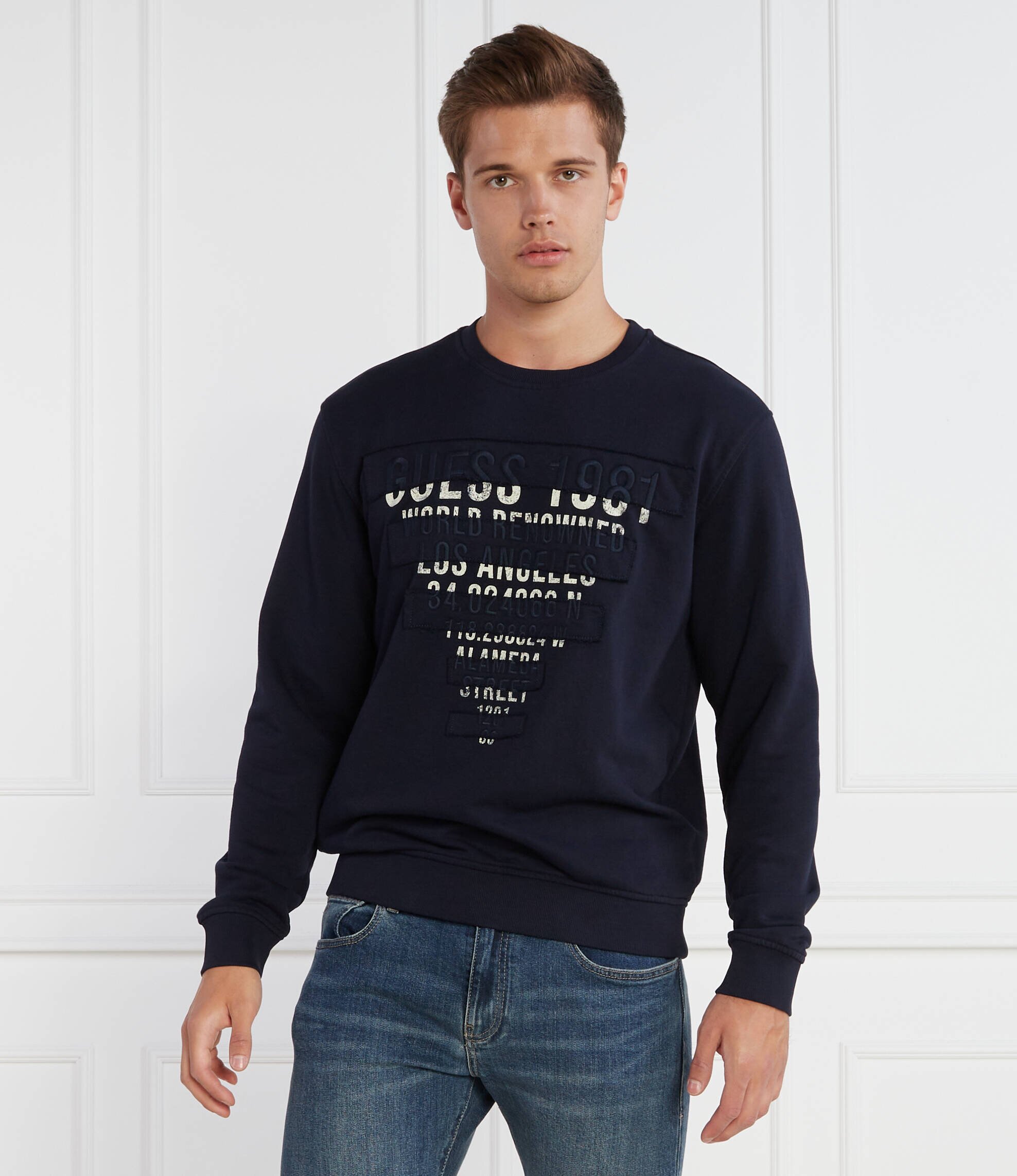 Guess Hanorac ABSTRACT TRIAN CN SW | Regular Fit