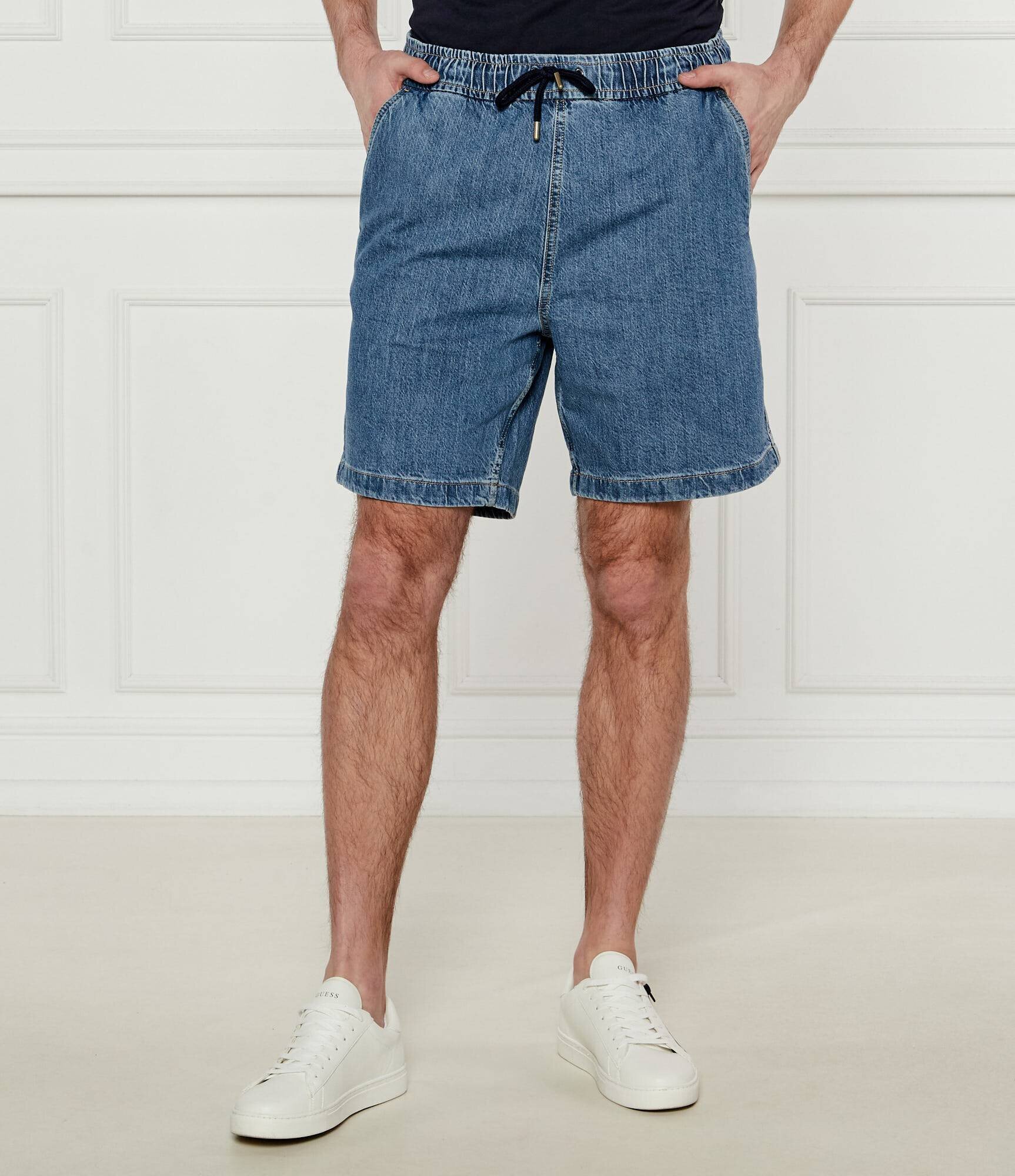 Guess Jeans De blugi pantaloni scurți | Regular Fit