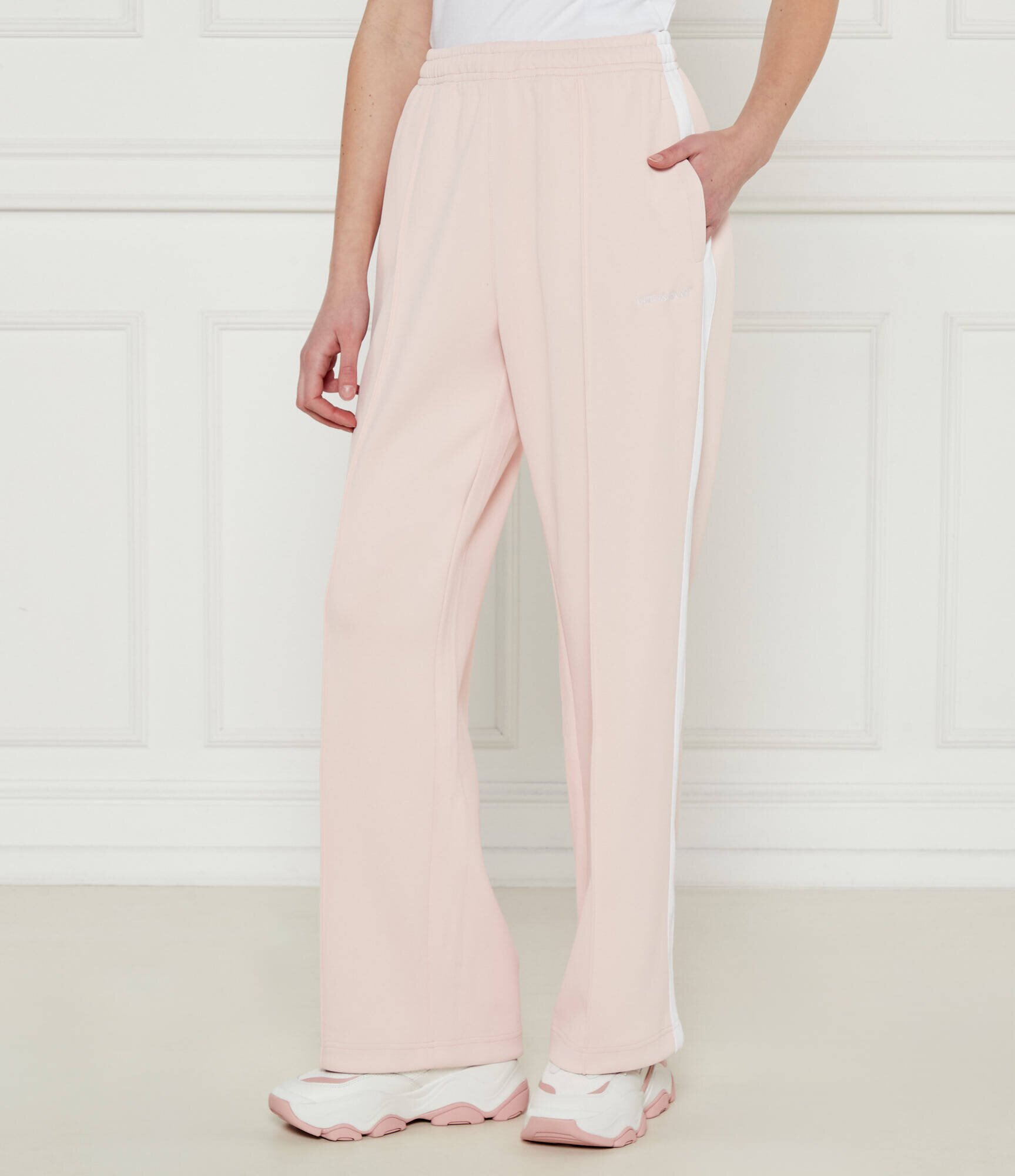 Guess Jeans Pantaloni de trening TRICOT | Relaxed fit