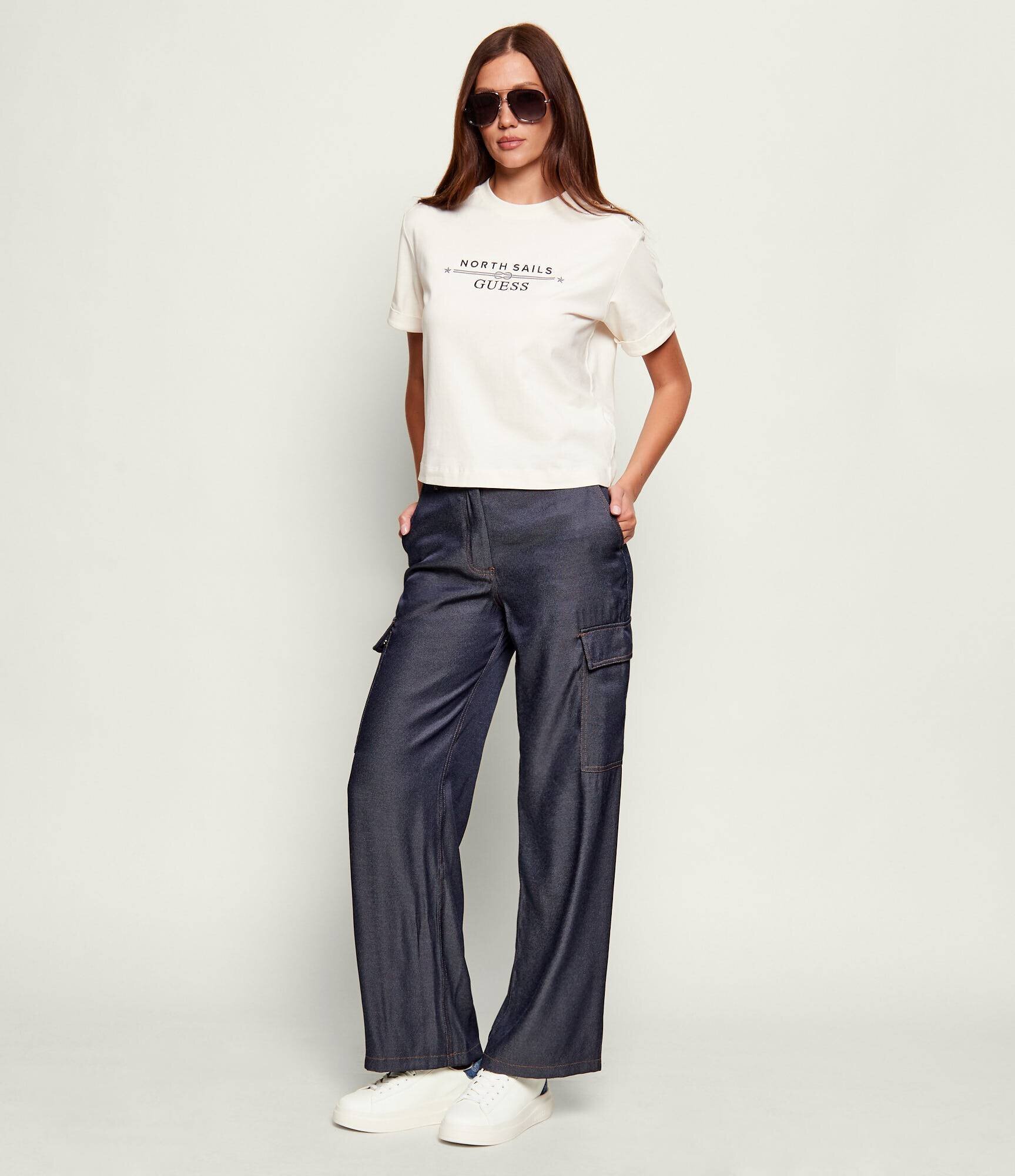 Guess Pantaloni cargo REGINE | Relaxed fit