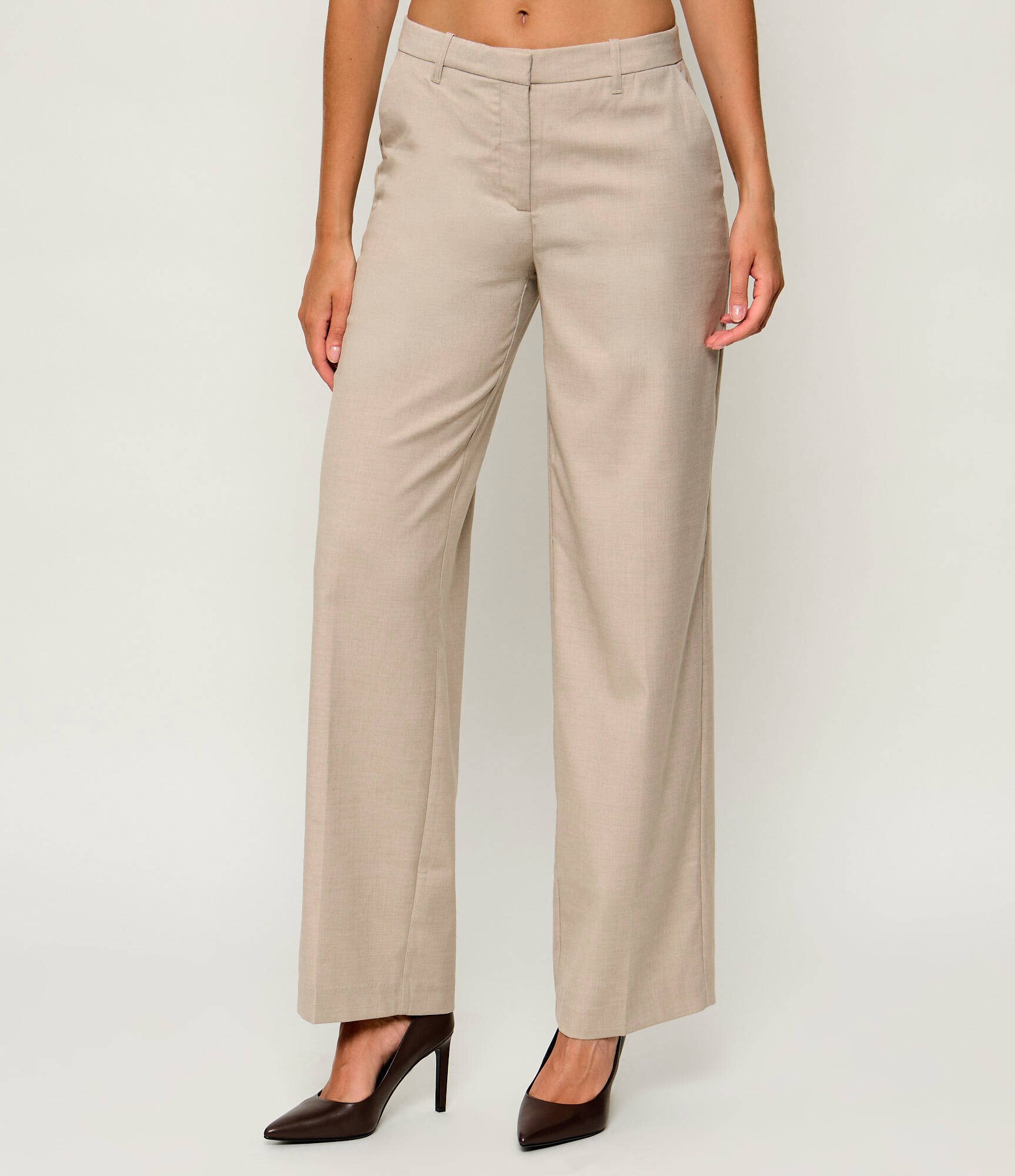 Guess Pantaloni Danielle| Straight fit