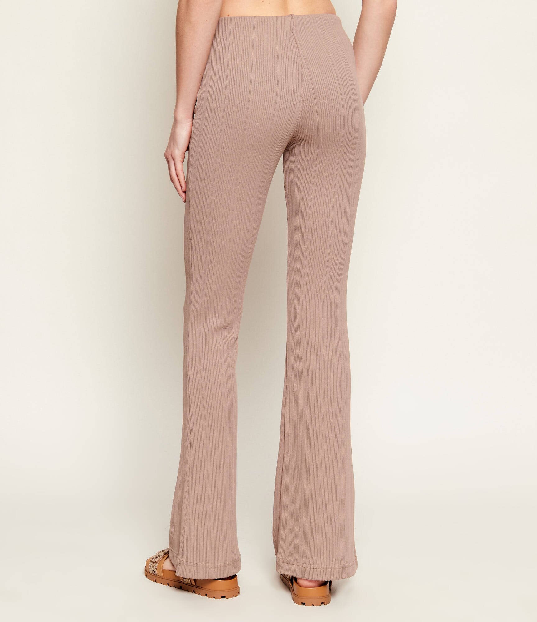 Guess Pantaloni de tricot Belen | flare fit