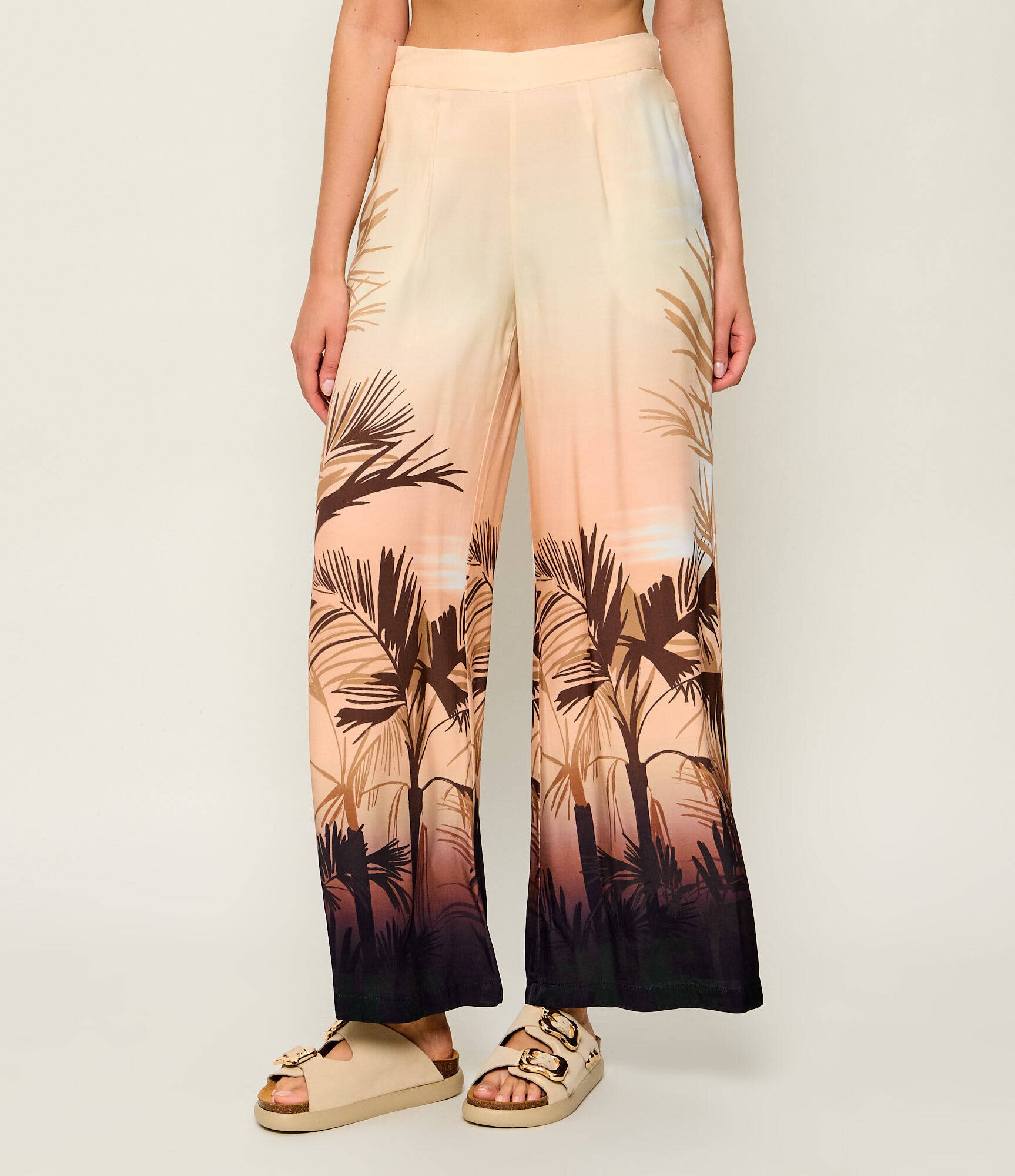 Guess Pantaloni Fleur | Loose fit
