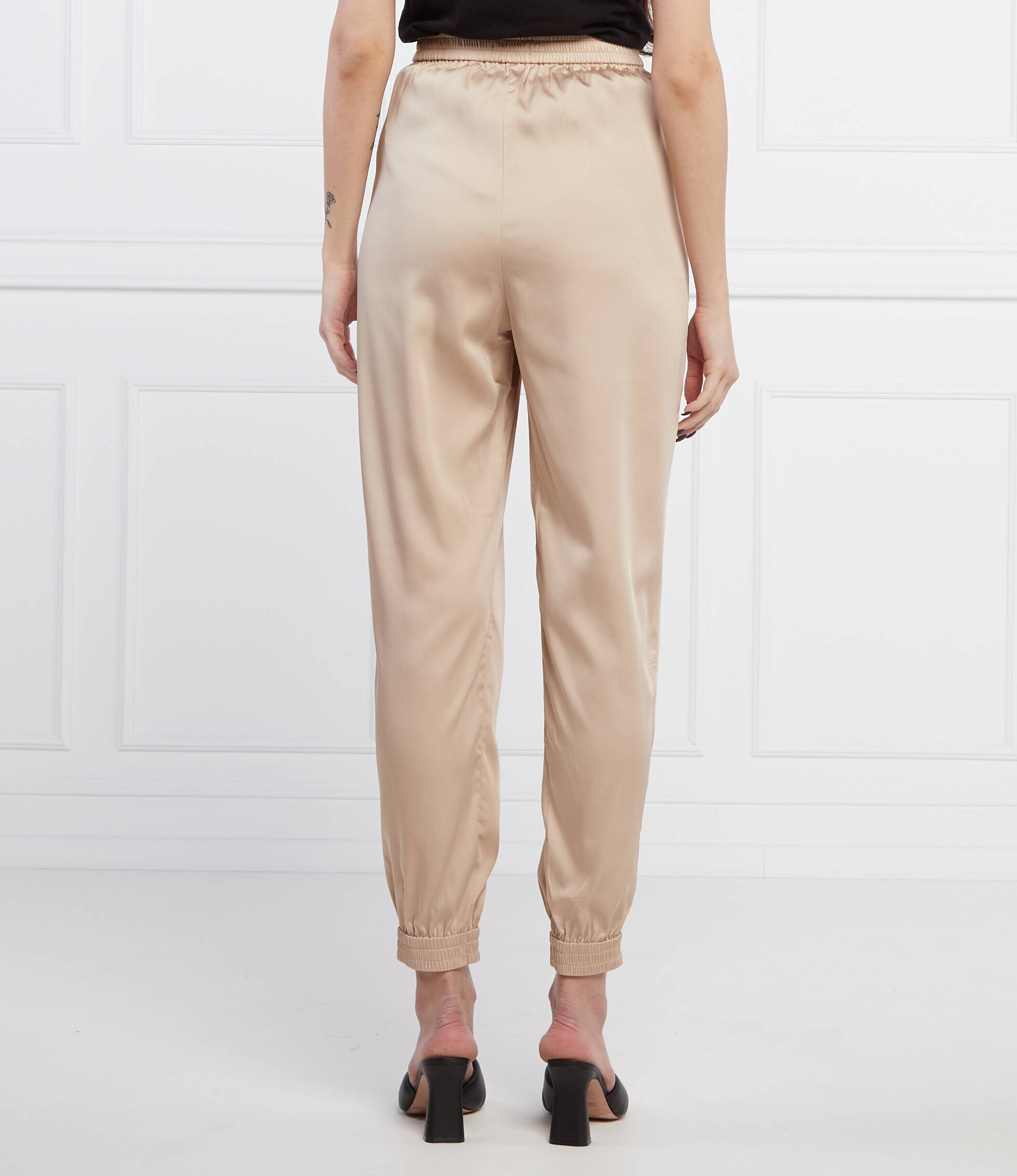 Guess Pantaloni JAY | Loose fit
