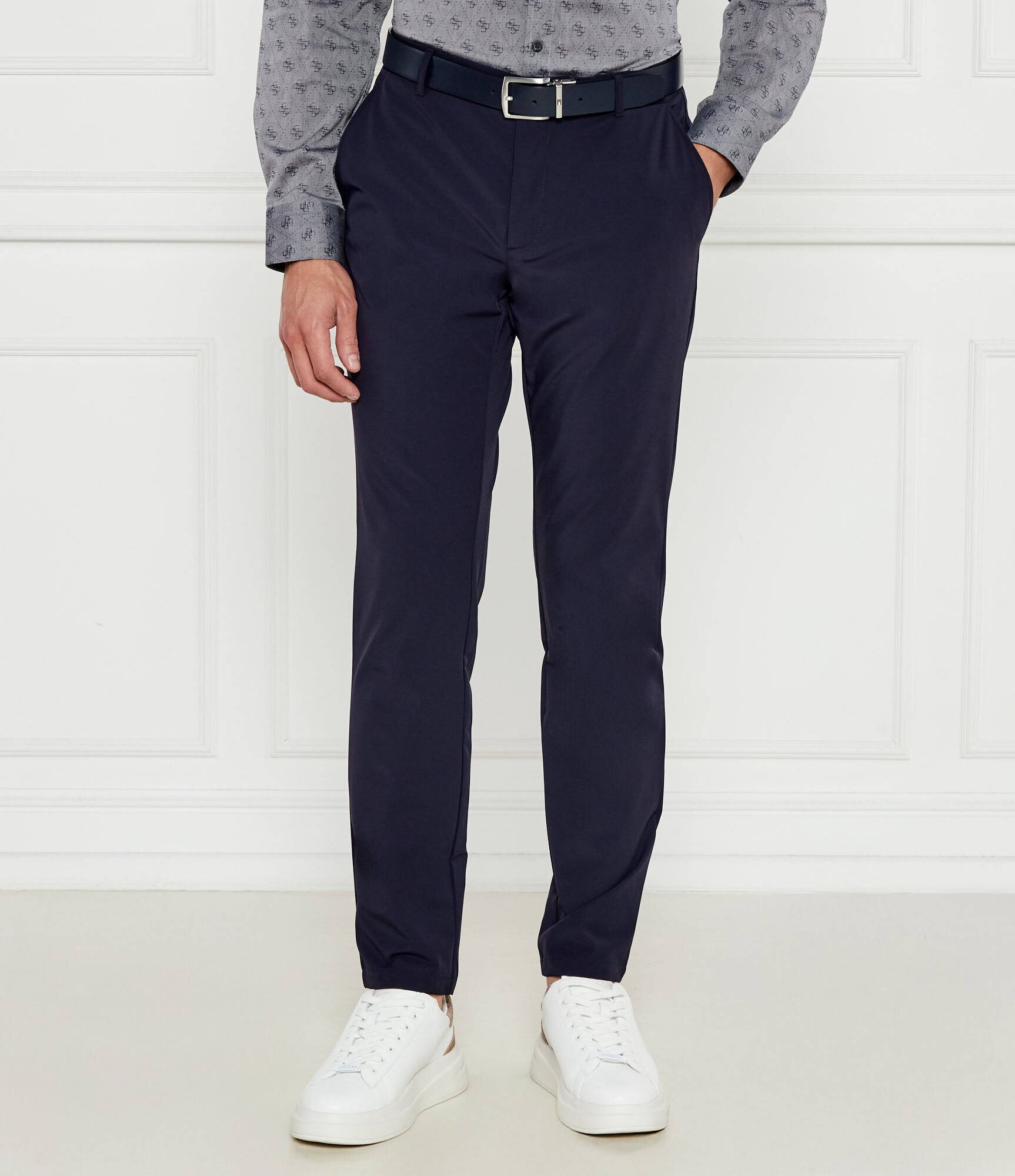 Guess Pantaloni MYRON | Regular Fit
