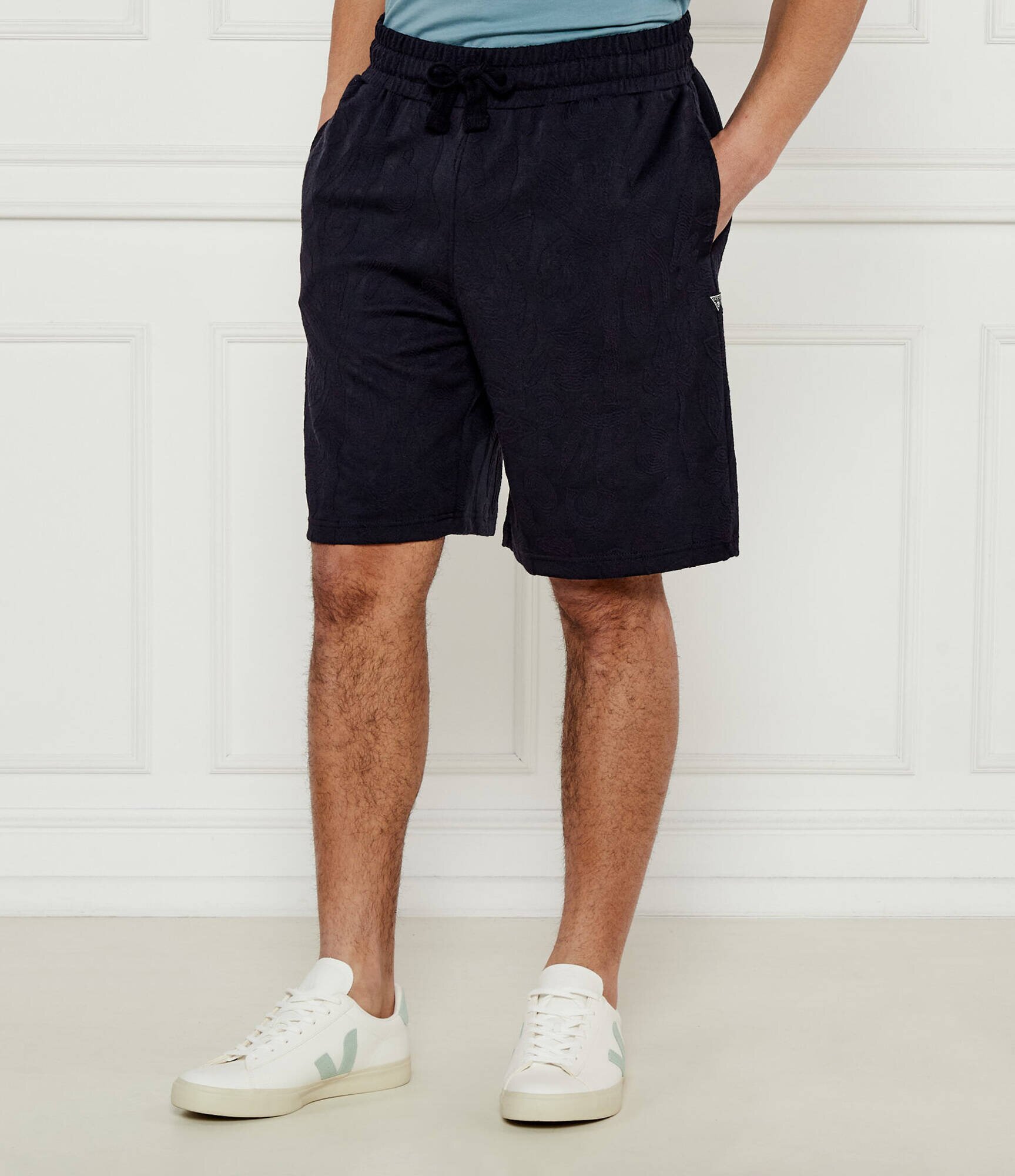 Guess Pantaloni scurți | Regular Fit