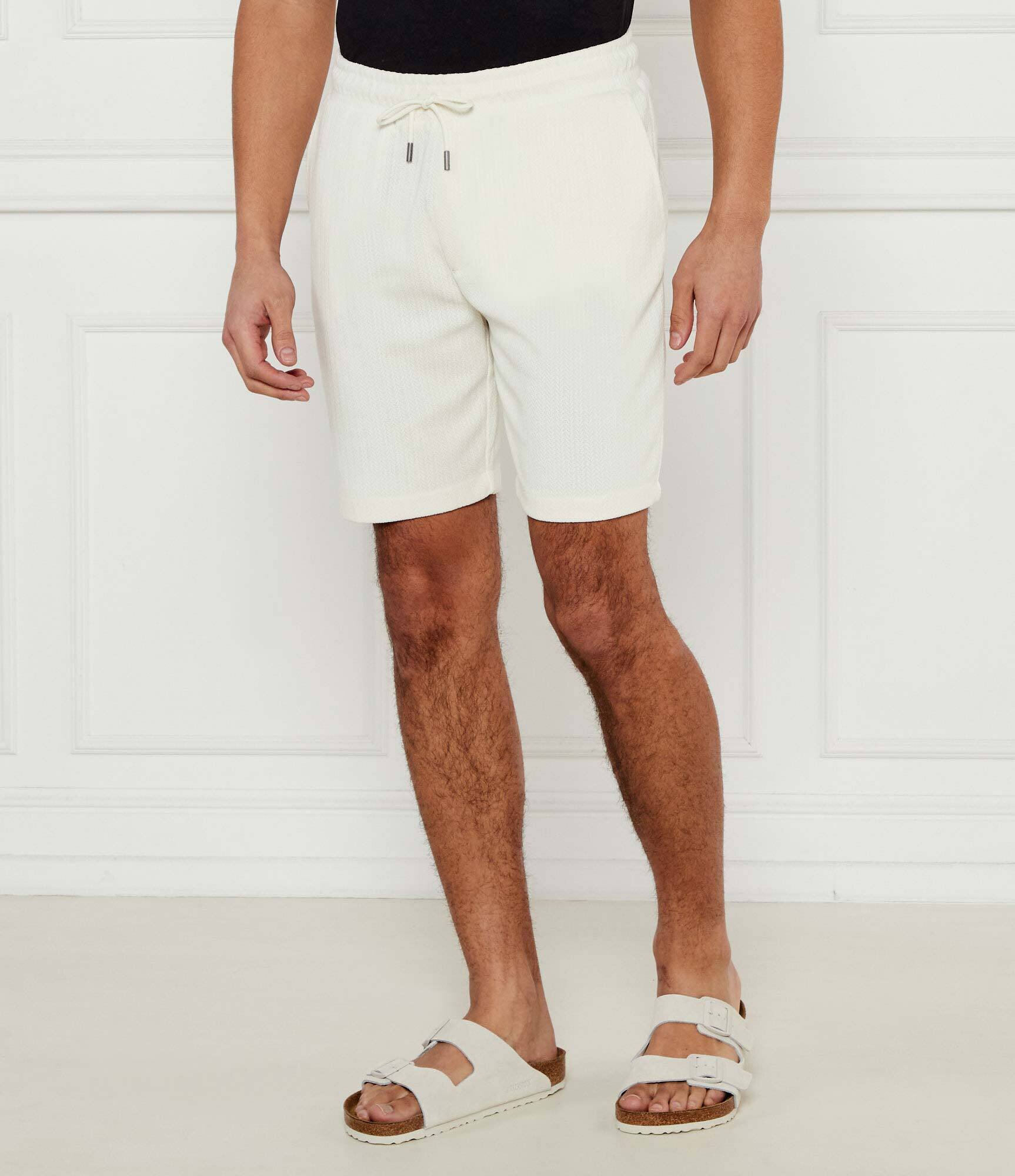 Guess Pantaloni scurți | Regular Fit
