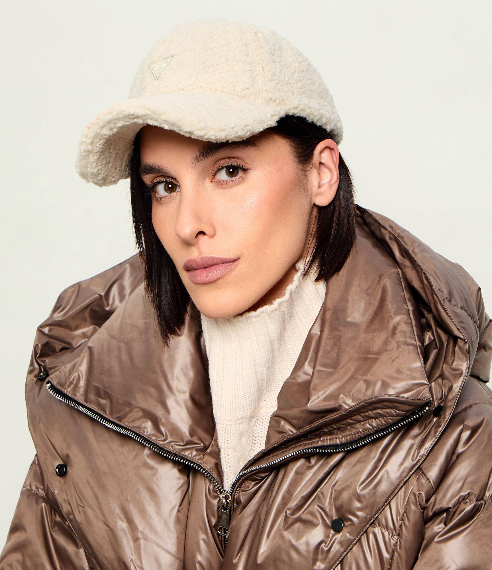 Guess Șapcă baseball Desiree | shearling