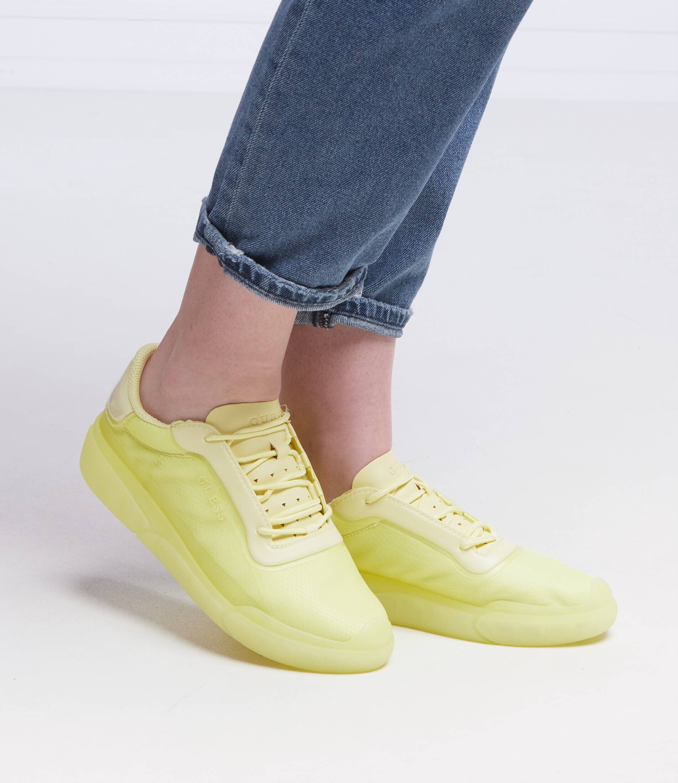 Guess Sneakers Avalin