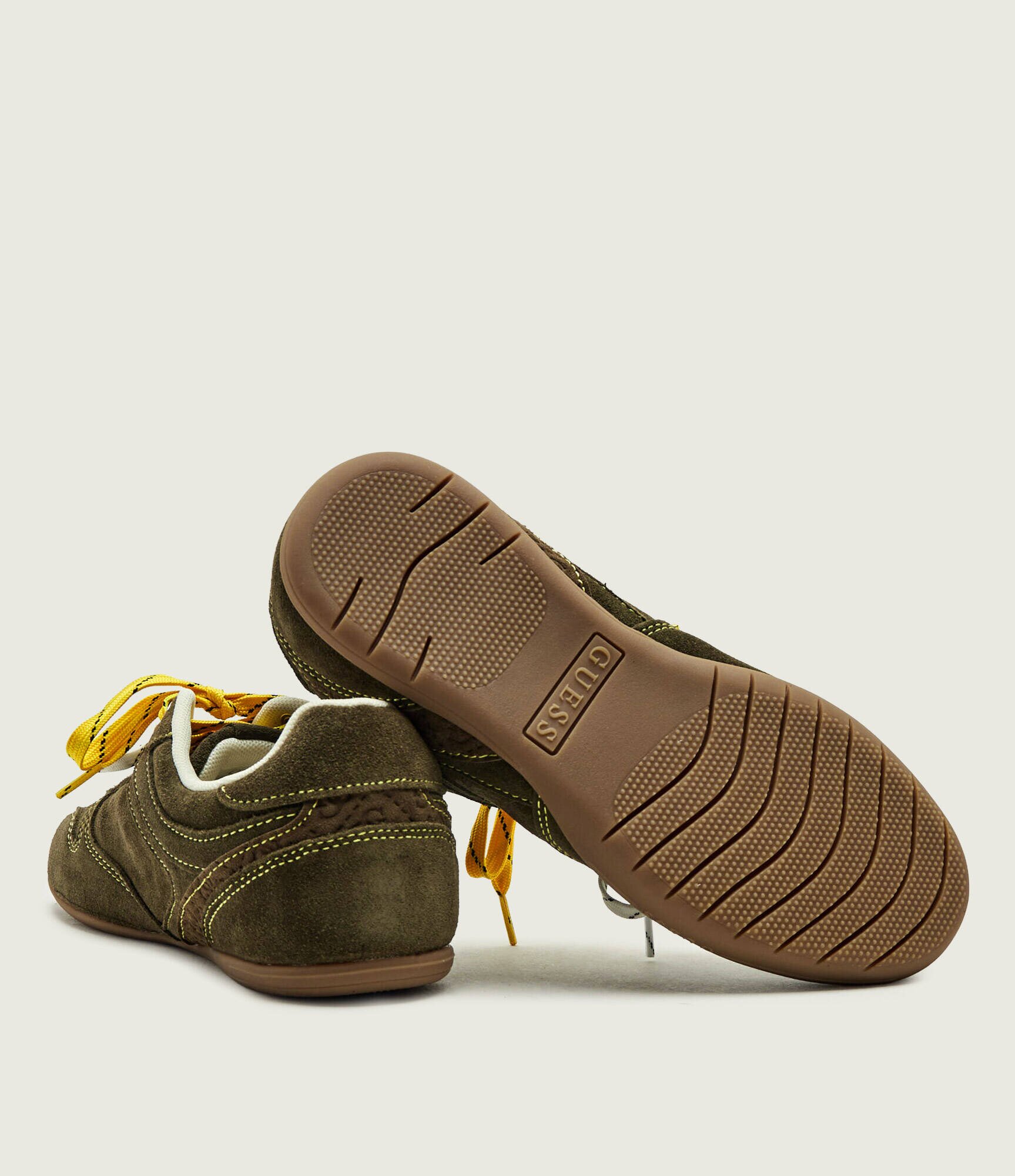 Guess Sneakers Besar2 | piele întoarsă