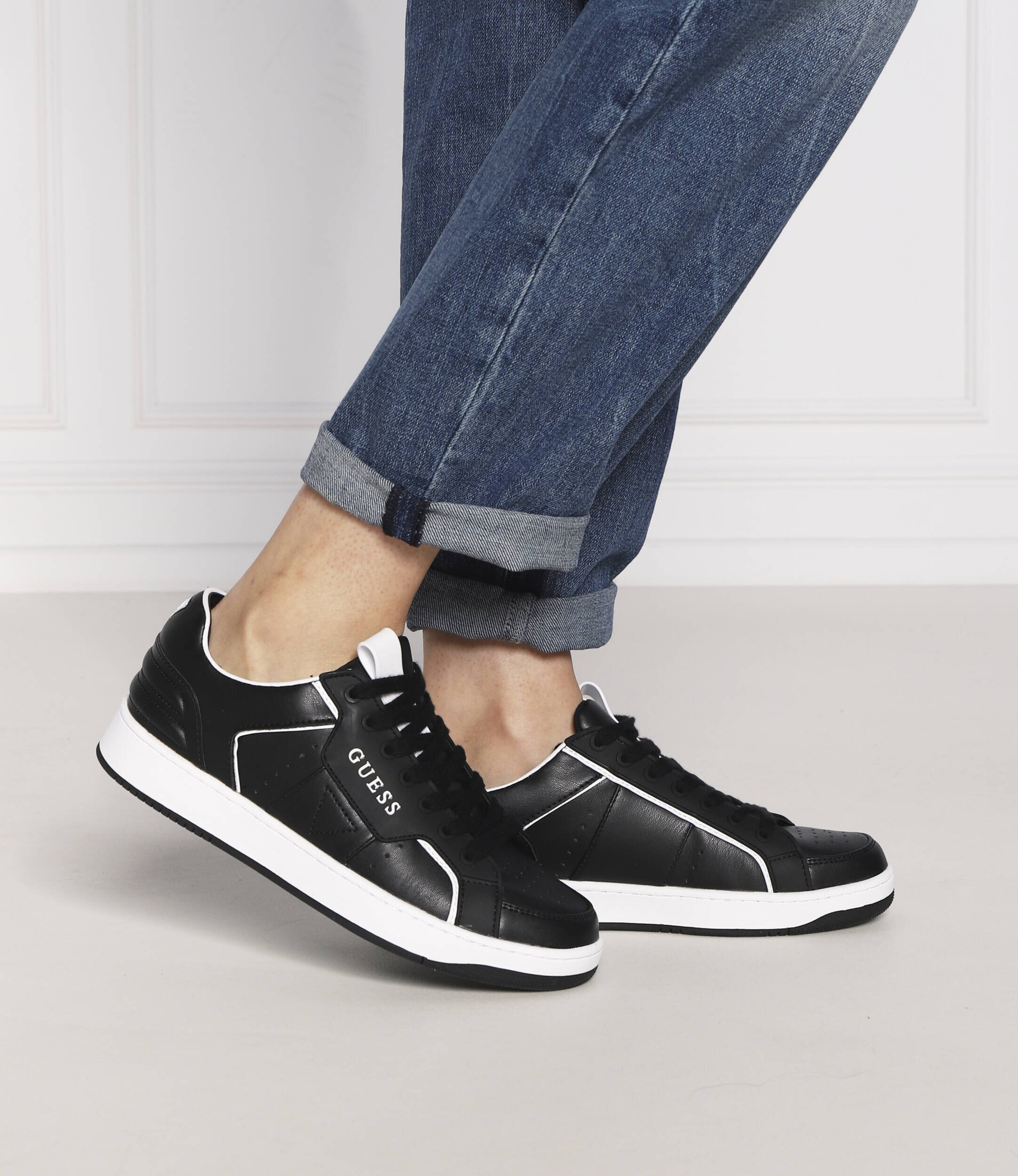 Guess Sneakers Bianqa