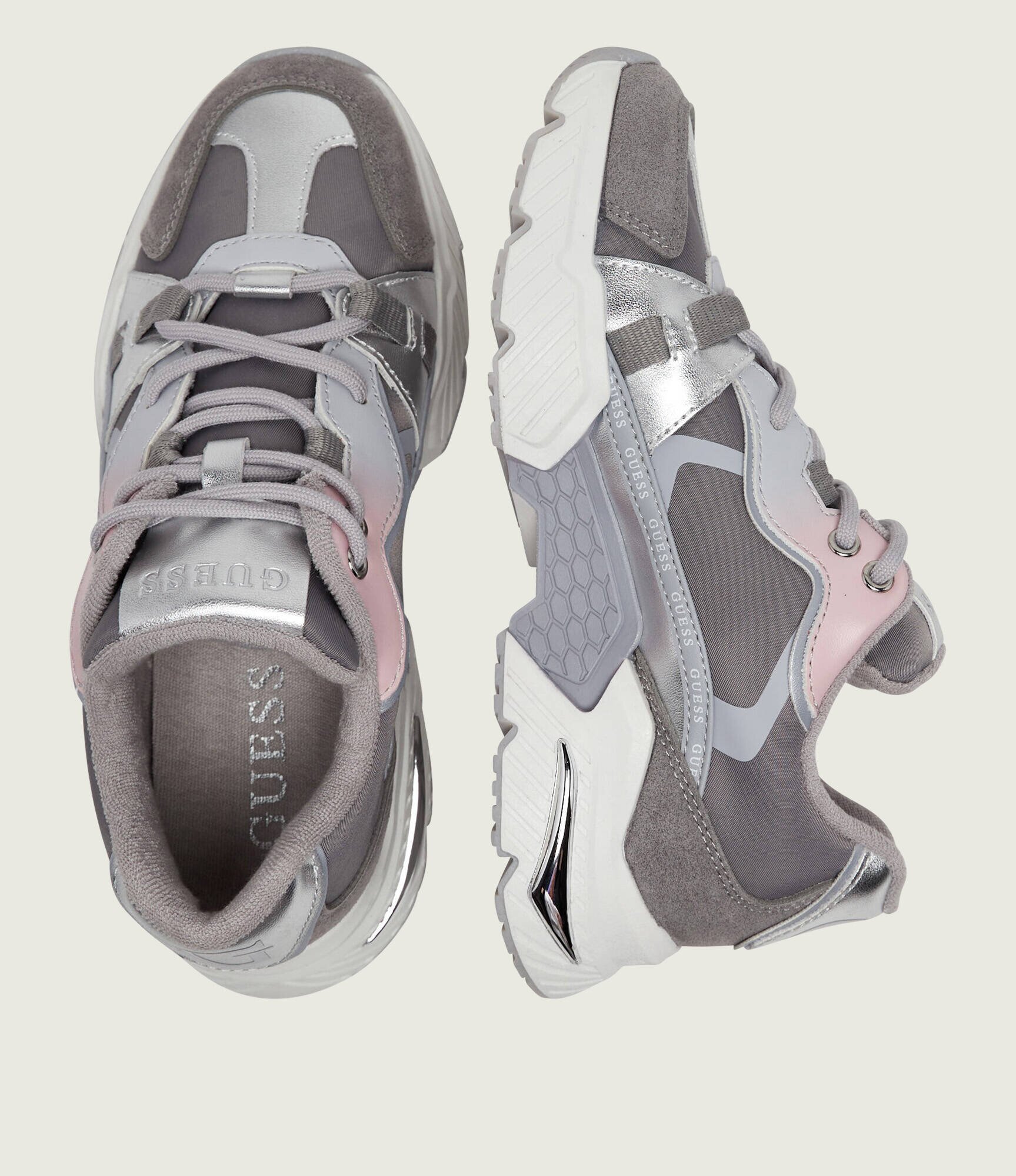 Guess Sneakers CARRLI7