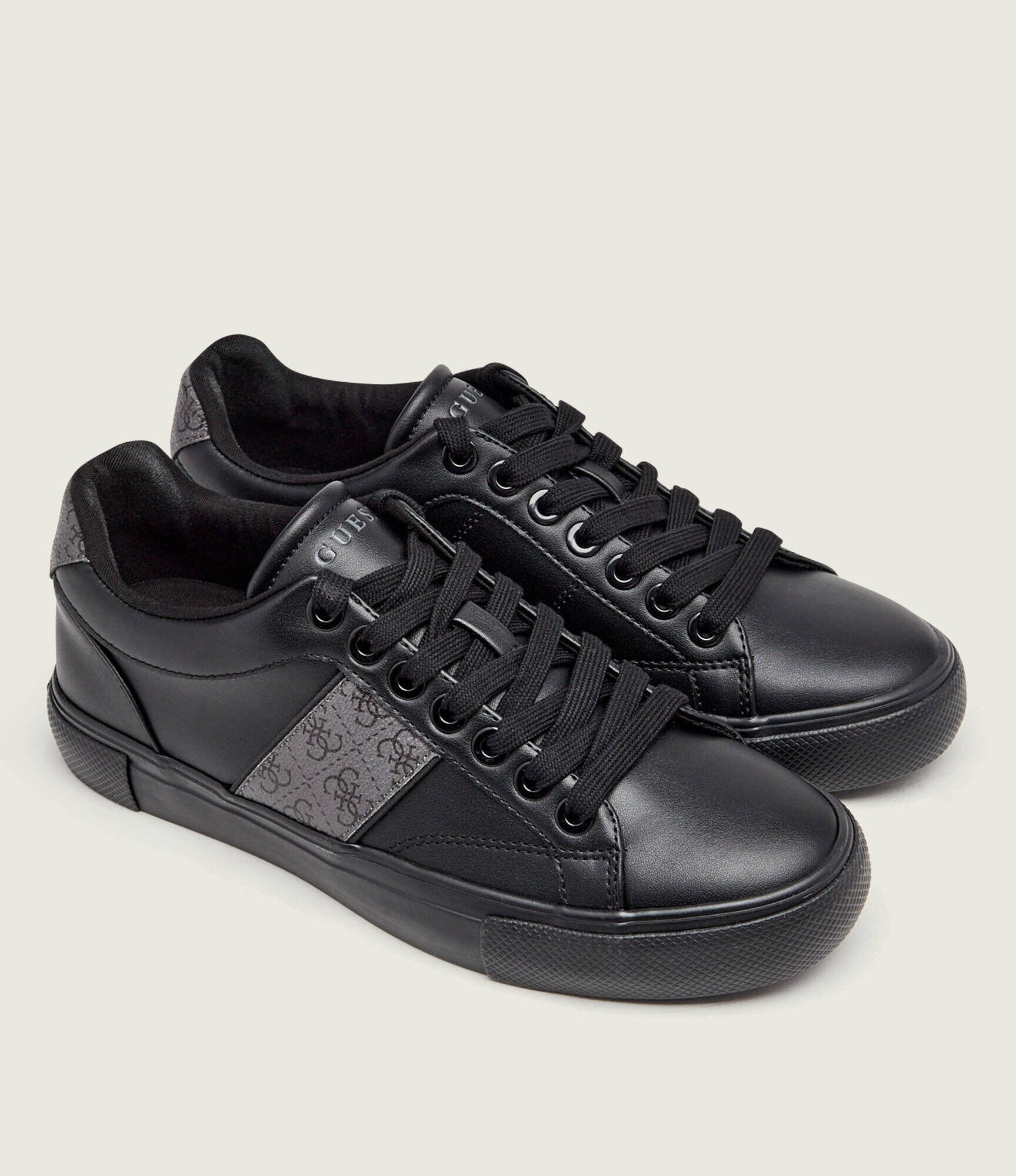 Guess Sneakers Cribe