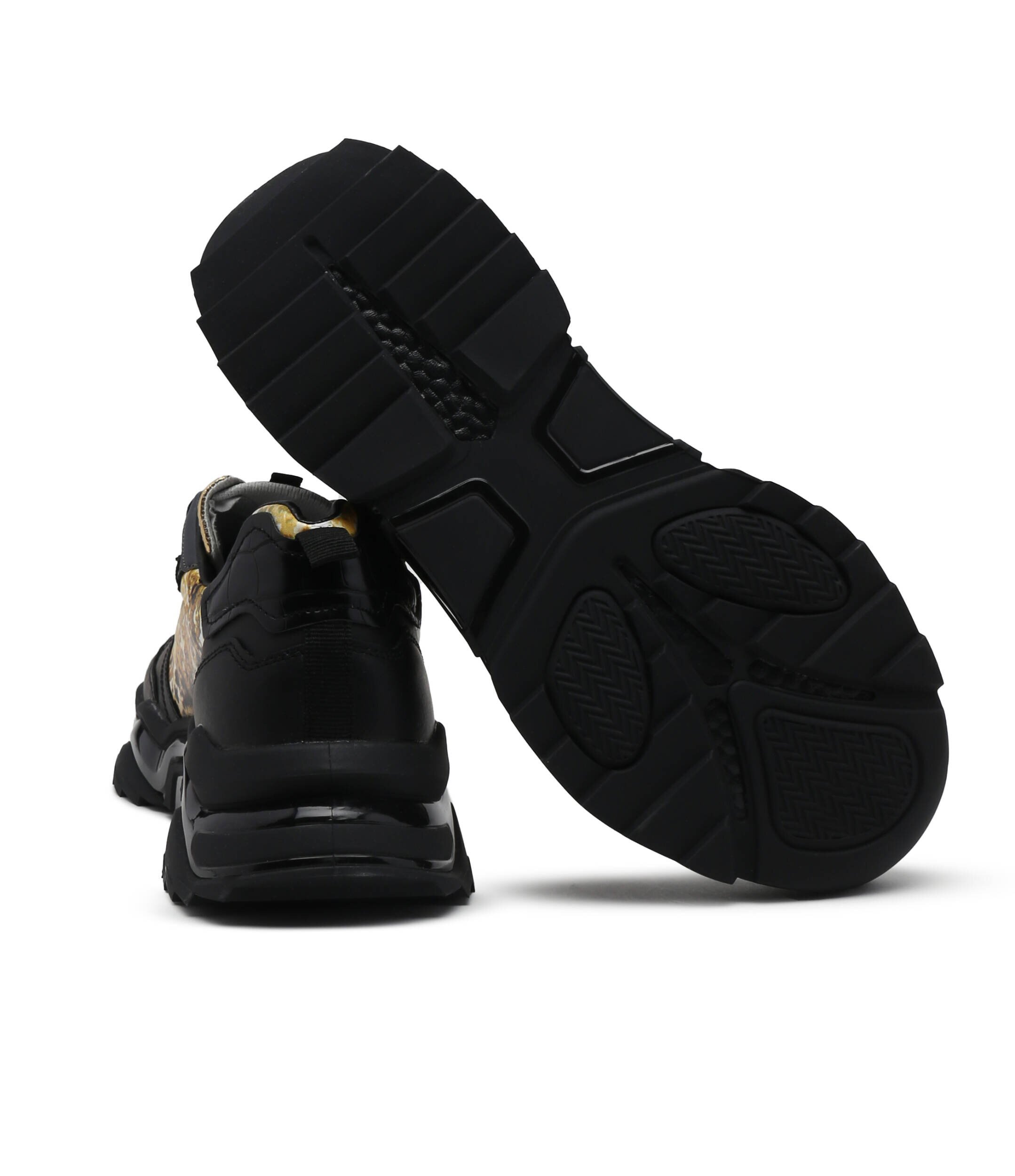 Guess Sneakers MASSA cu adaos de piele